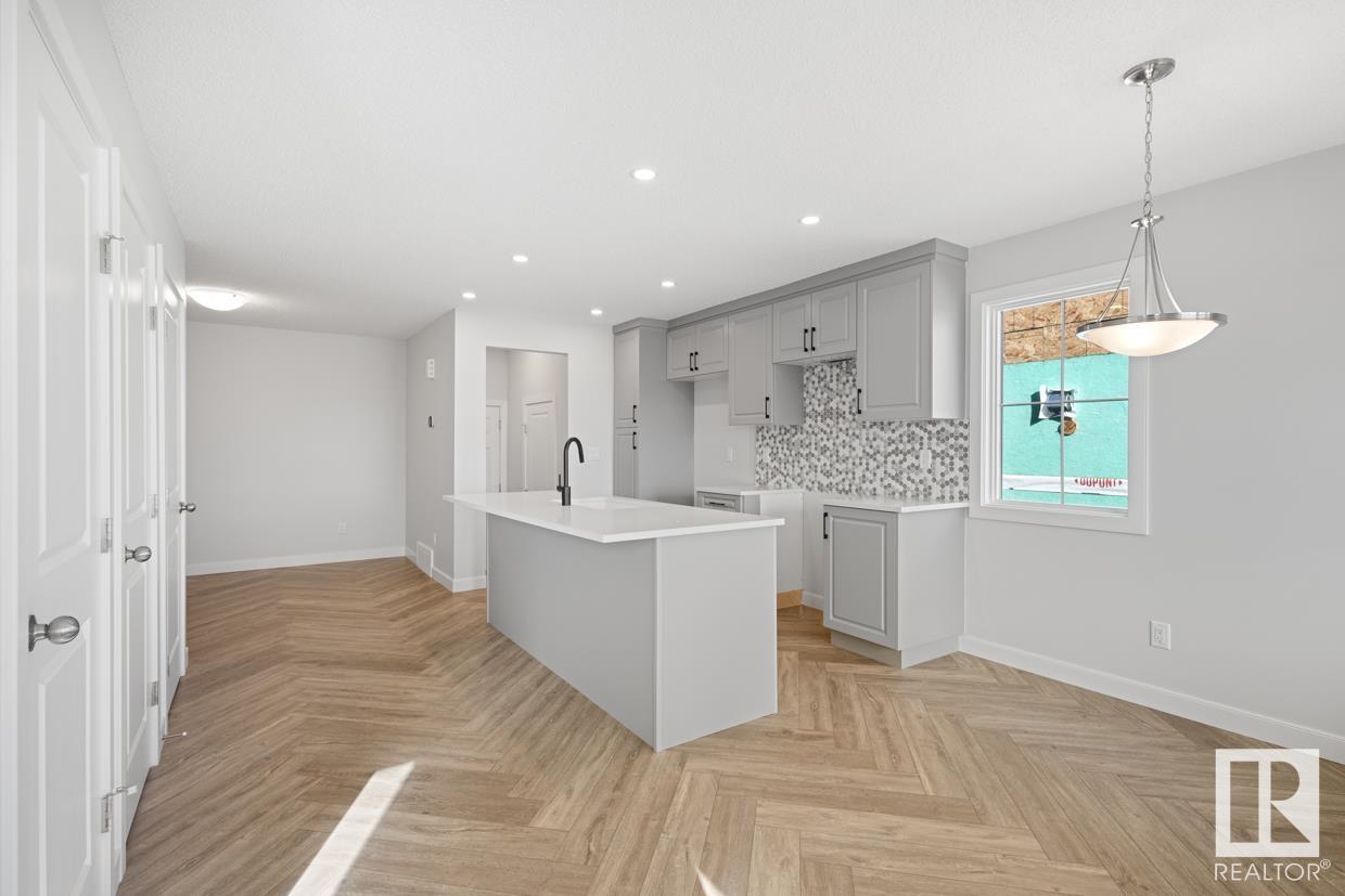      20417 15A AV NW , Edmonton,  ,T6M 2P7 ;  Listing Number: MLS E4418702