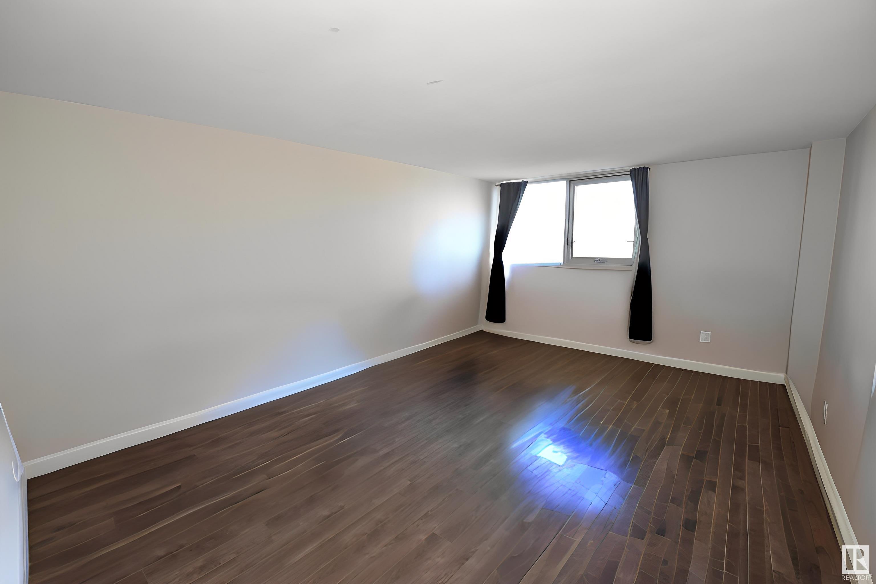      #1601 10011 116 ST NW , Edmonton,  ,T5K 1V4 ;  Listing Number: MLS E4418703