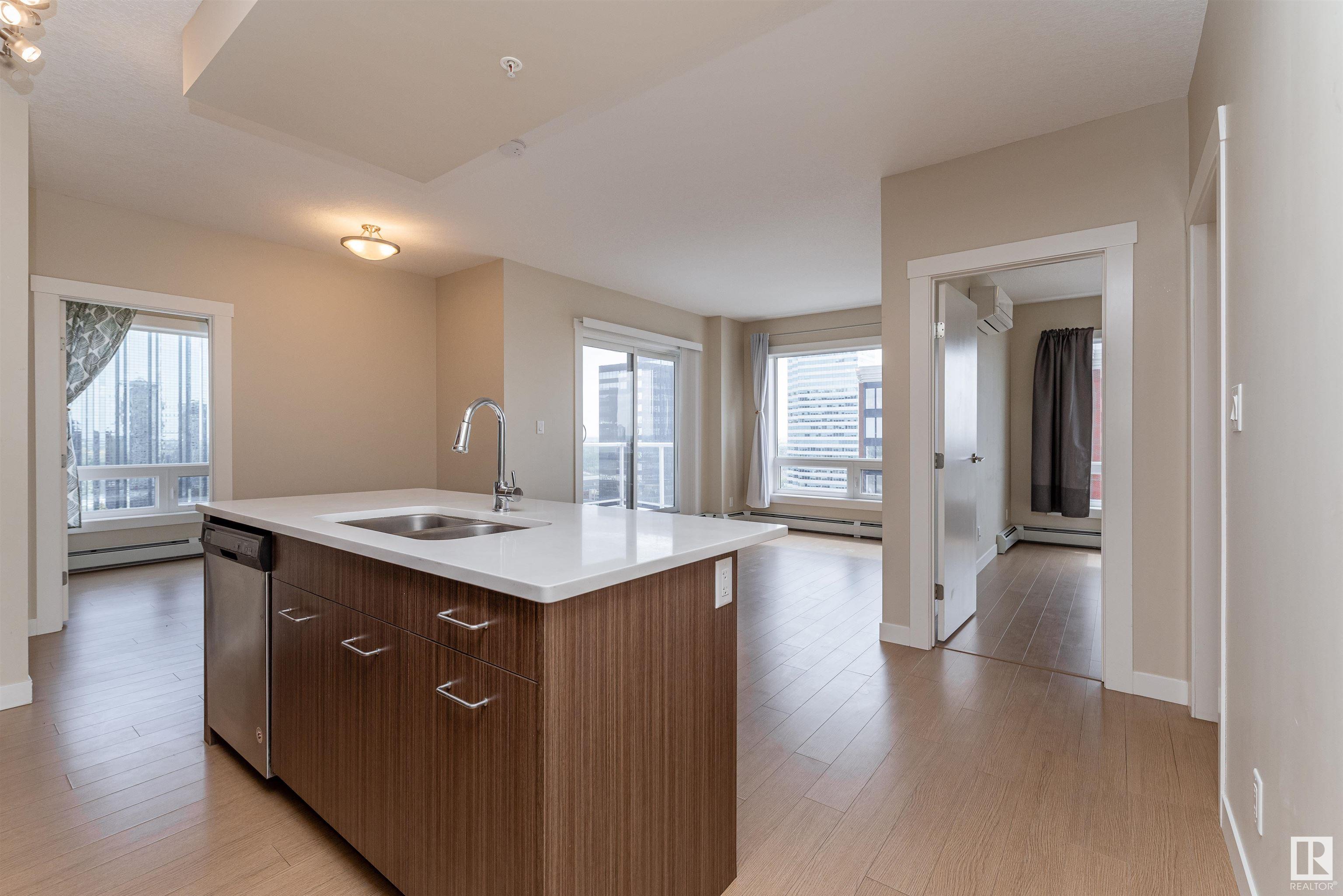      #2002 10410 102 AV NW , Edmonton,  ,T5J 0E9 ;  Listing Number: MLS E4418706