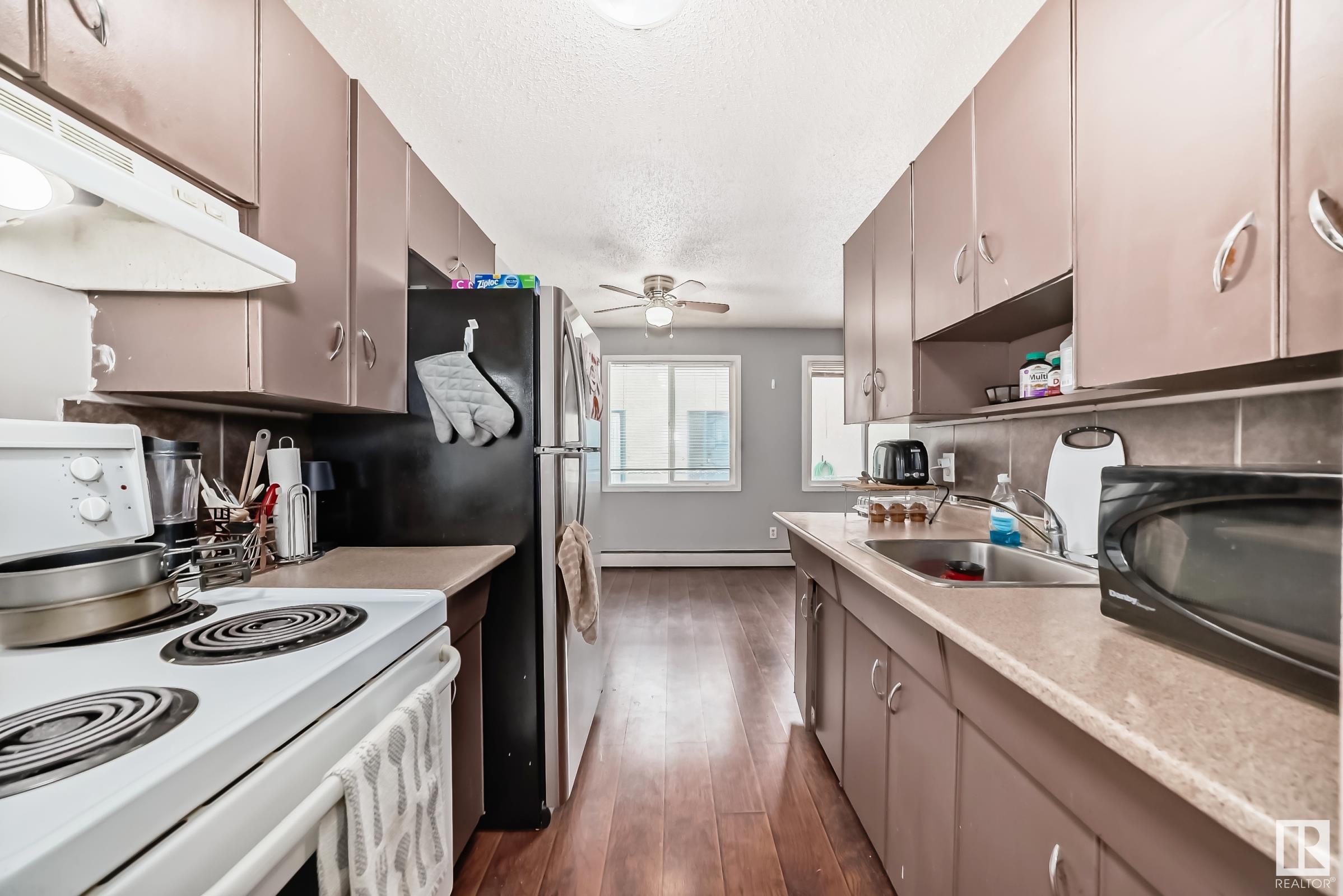      #1 10035 155 ST NW , Edmonton,  ,T5P 2L4 ;  Listing Number: MLS E4418708