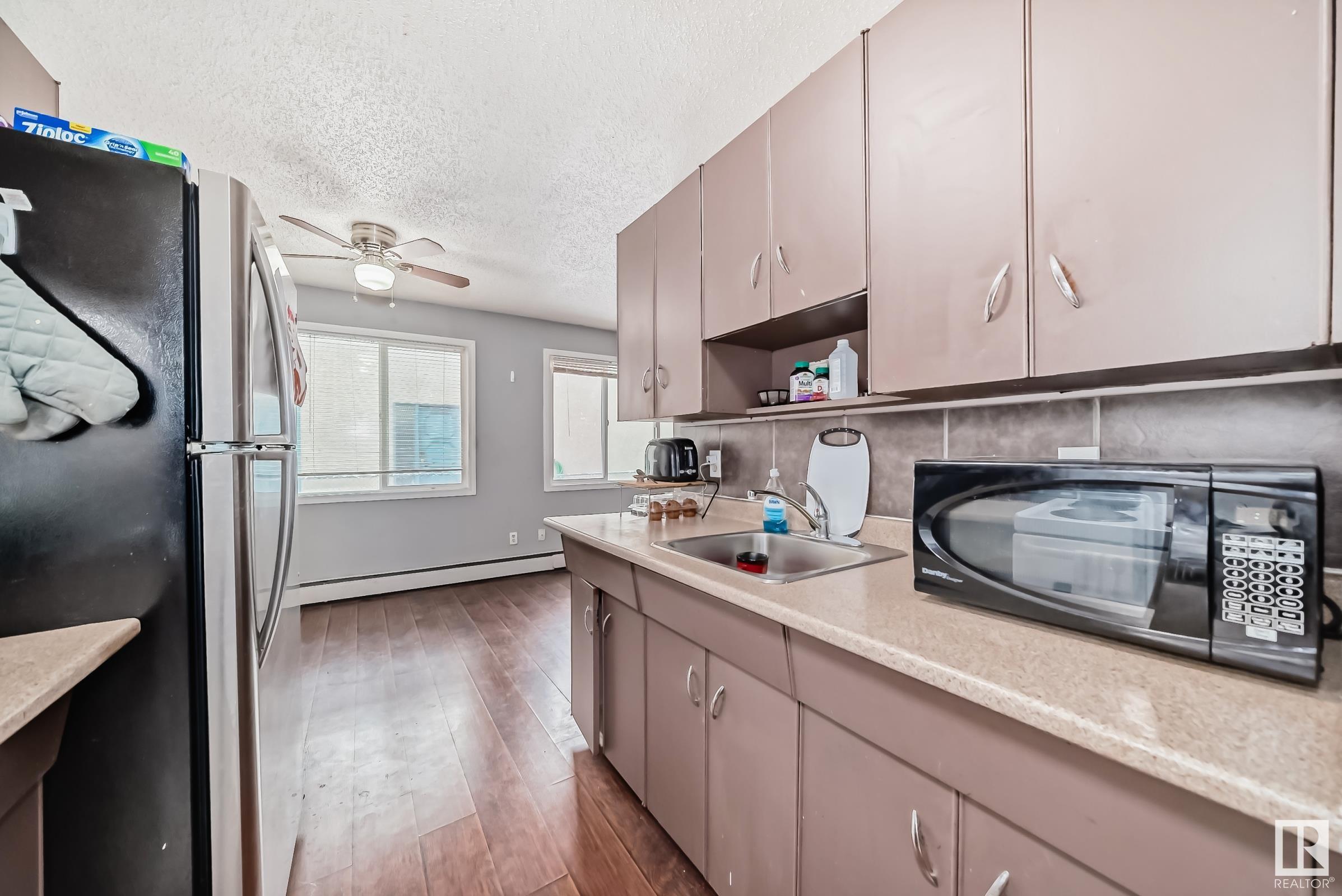      #1 10035 155 ST NW , Edmonton,  ,T5P 2L4 ;  Listing Number: MLS E4418708