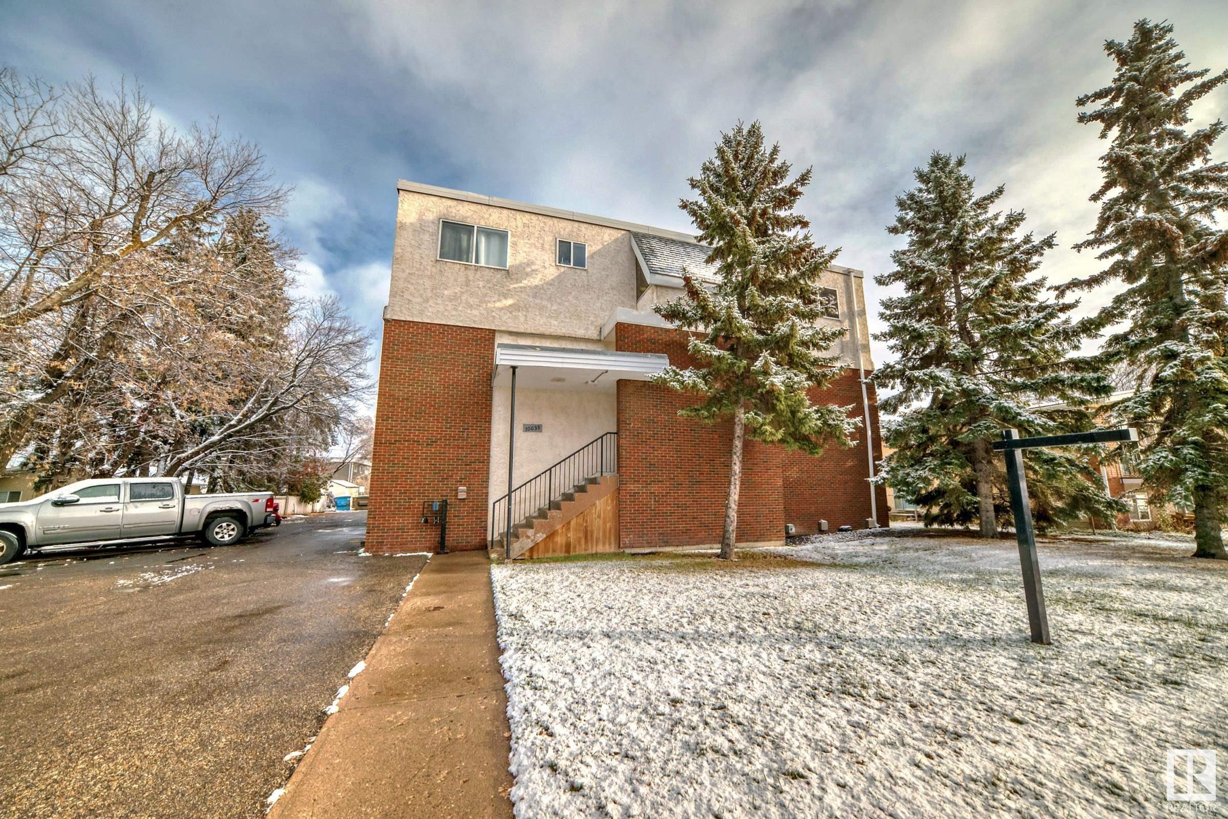     #1 10035 155 ST NW , Edmonton,  ,T5P 2L4 ;  Listing Number: MLS E4418708