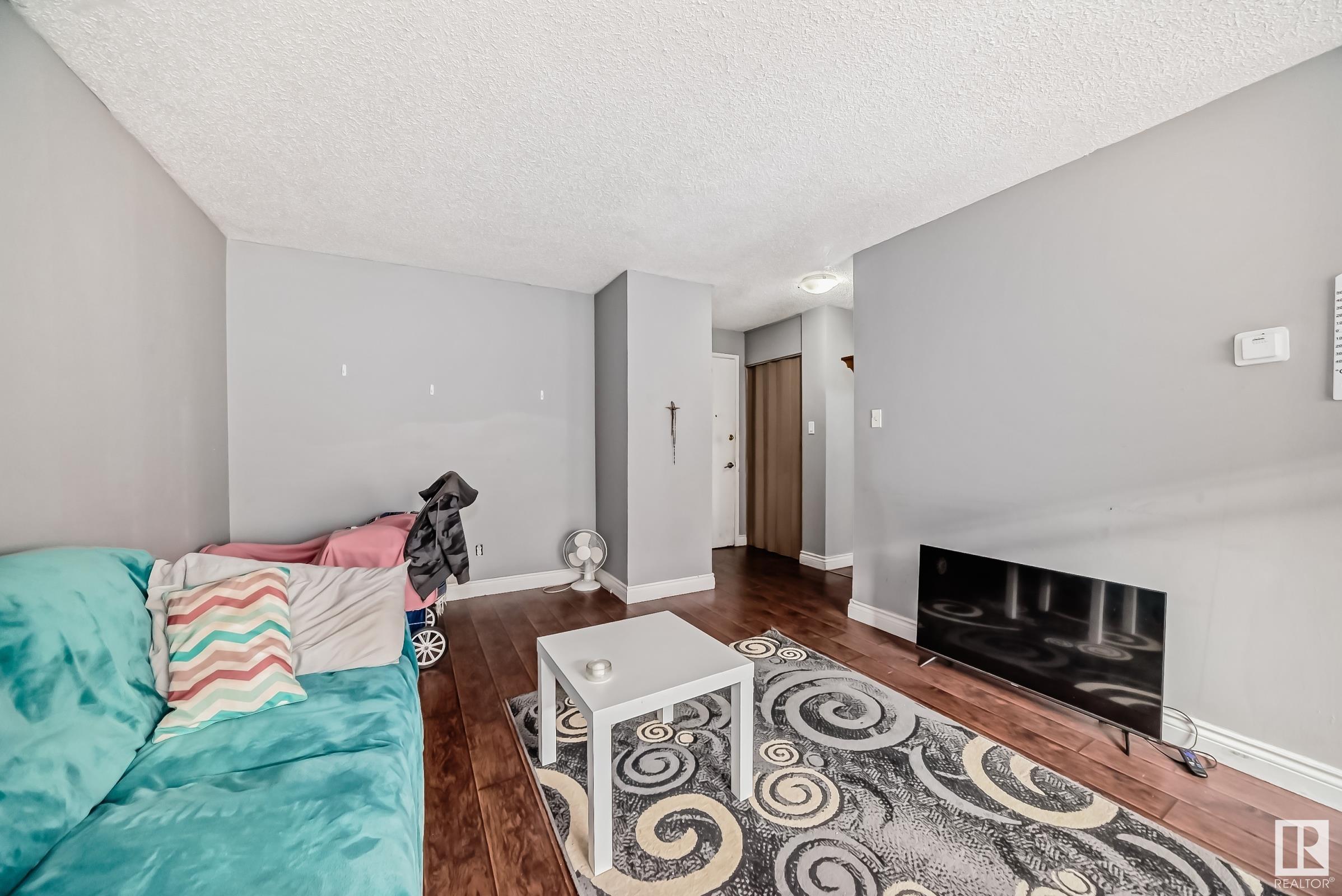      #1 10035 155 ST NW , Edmonton,  ,T5P 2L4 ;  Listing Number: MLS E4418708