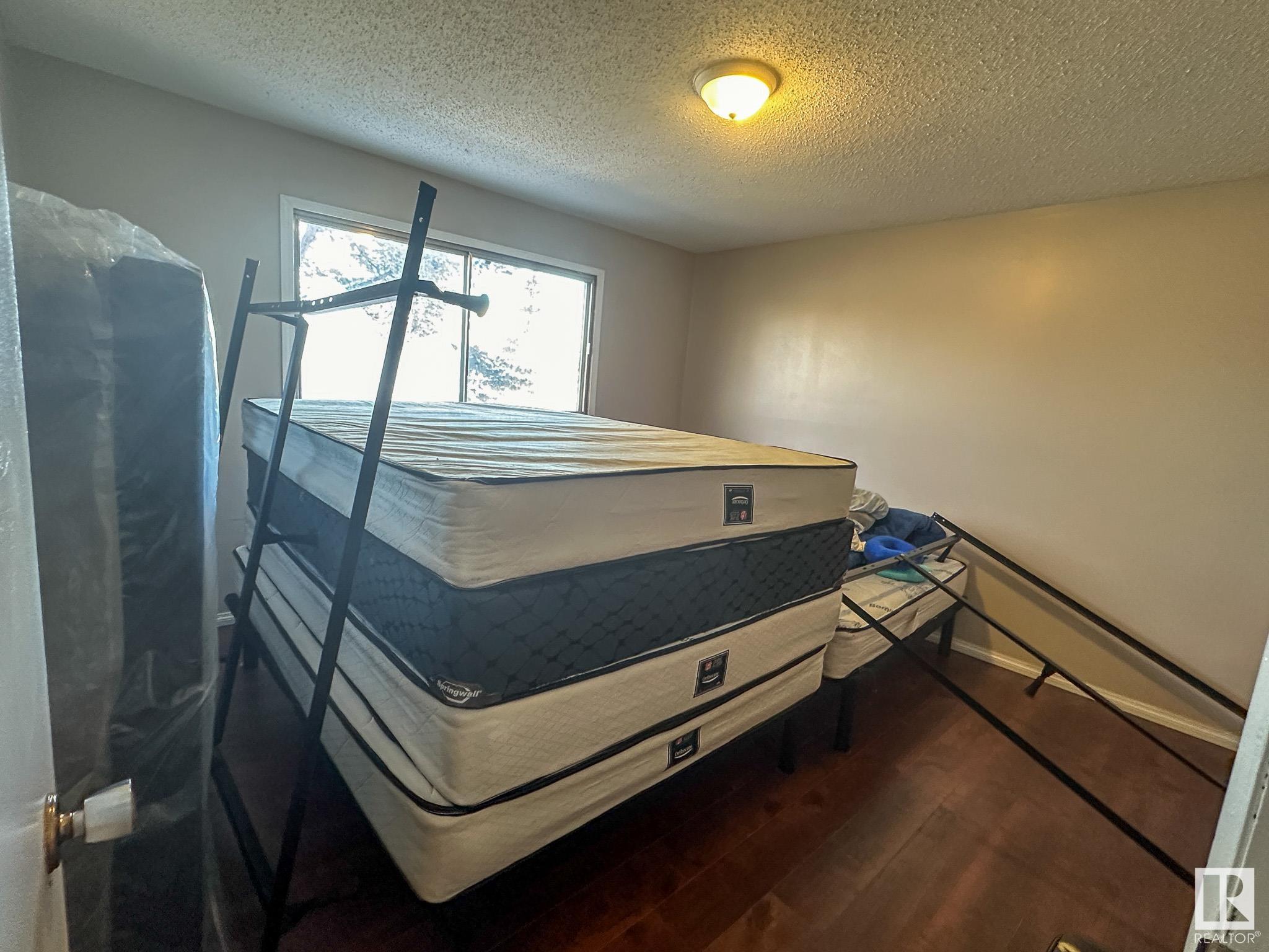      8205 115 AV NW , Edmonton,  ,T5B 4P1 ;  Listing Number: MLS E4418711
