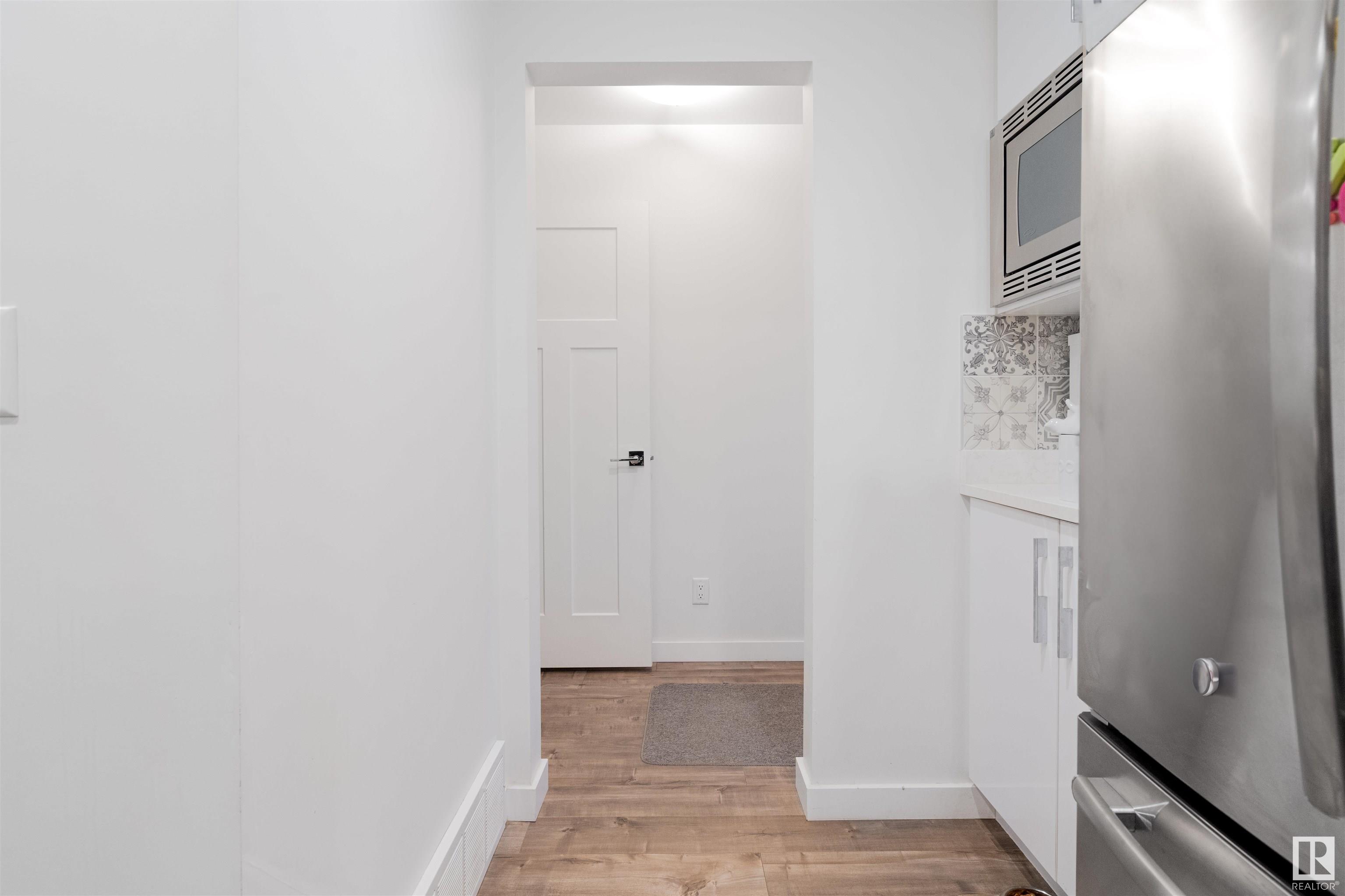      15006 105 AV NW , Edmonton,  ,T5P 1P8 ;  Listing Number: MLS E4418716
