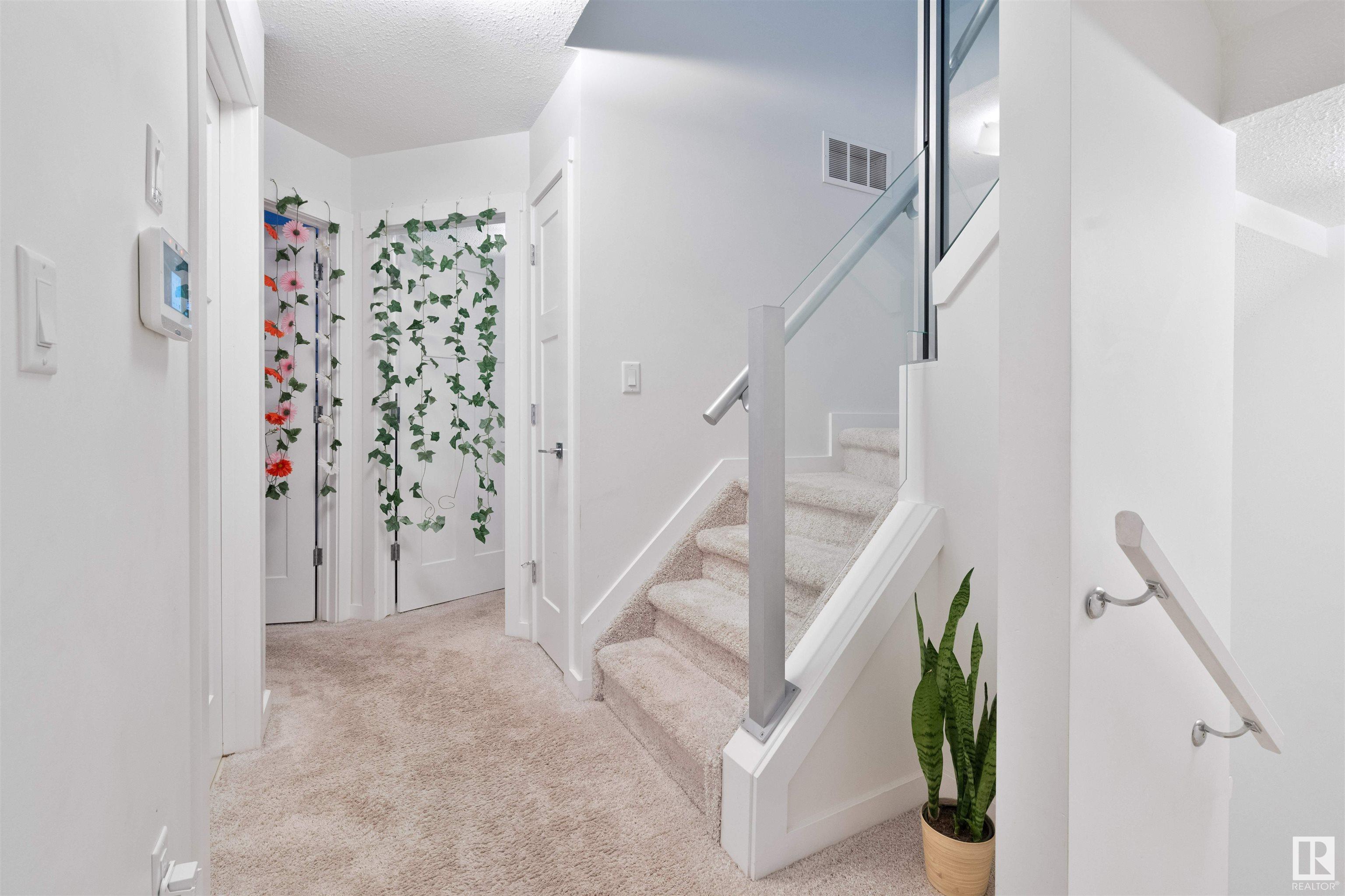      15006 105 AV NW , Edmonton,  ,T5P 1P8 ;  Listing Number: MLS E4418716