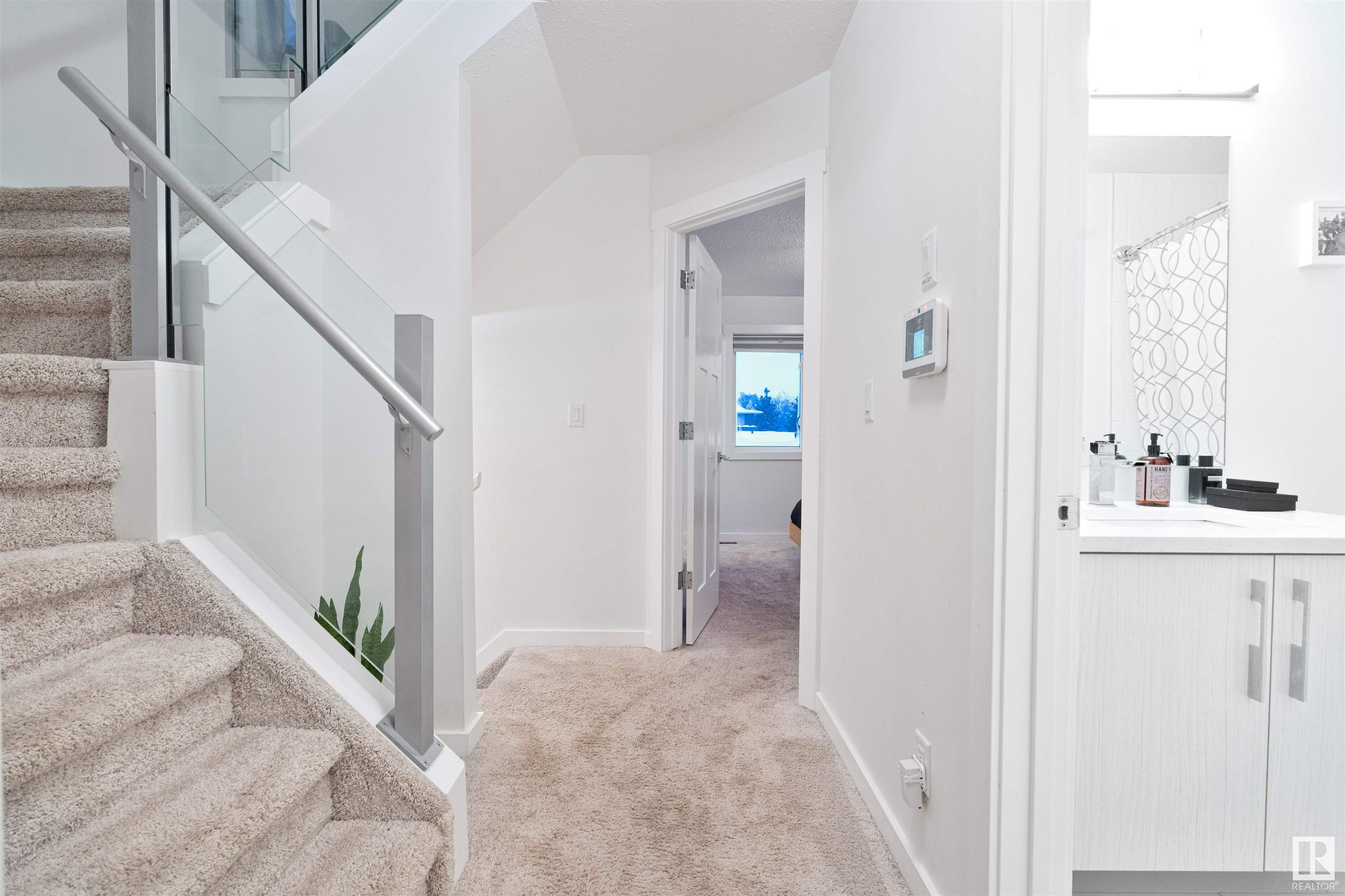      15006 105 AV NW , Edmonton,  ,T5P 1P8 ;  Listing Number: MLS E4418716