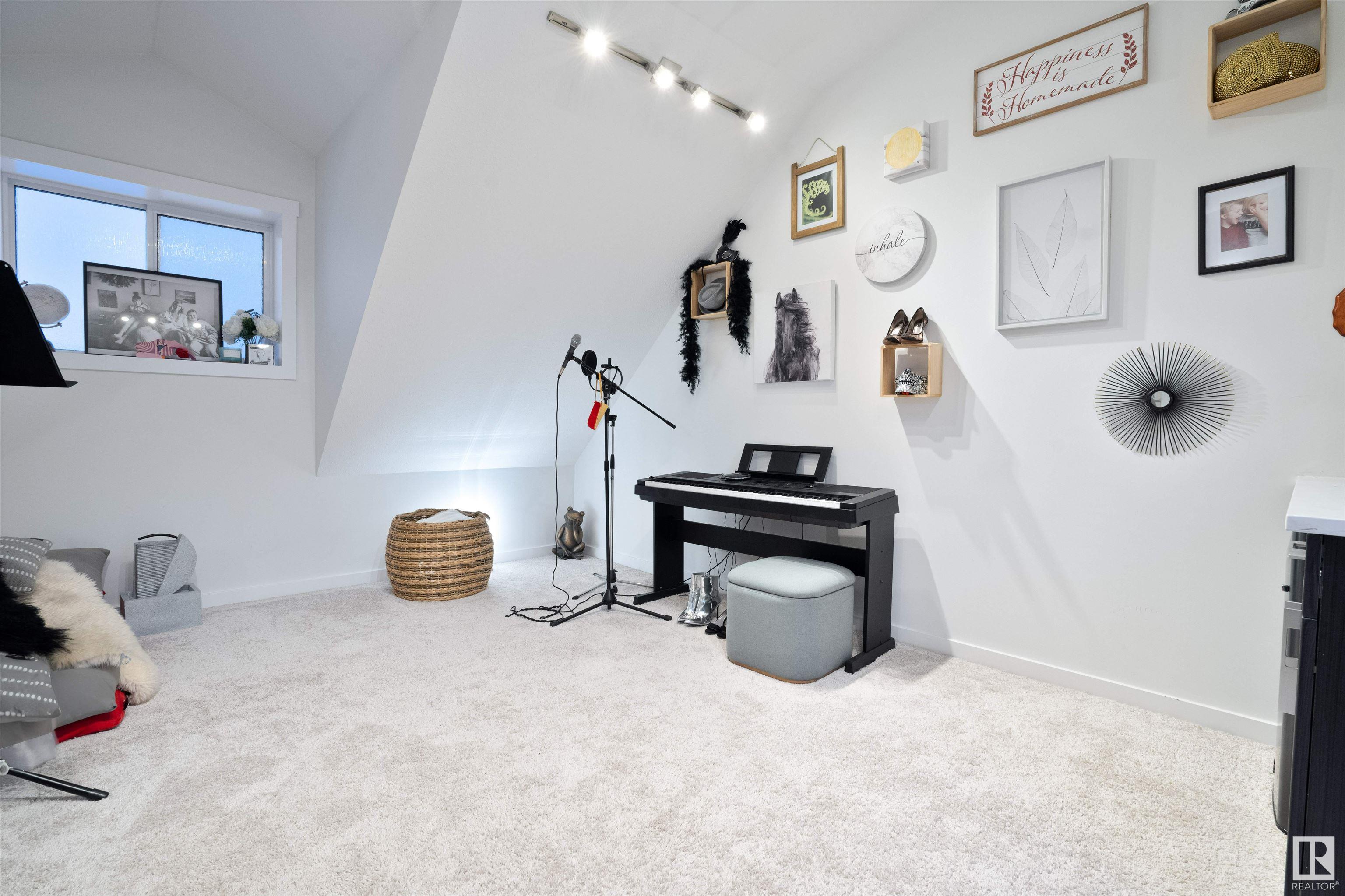     15006 105 AV NW , Edmonton,  ,T5P 1P8 ;  Listing Number: MLS E4418716