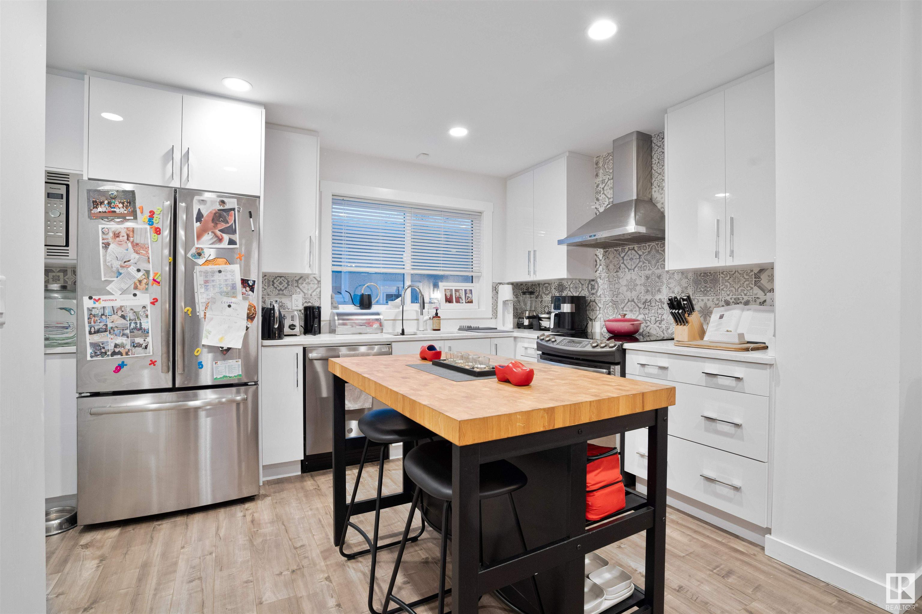      15006 105 AV NW , Edmonton,  ,T5P 1P8 ;  Listing Number: MLS E4418716