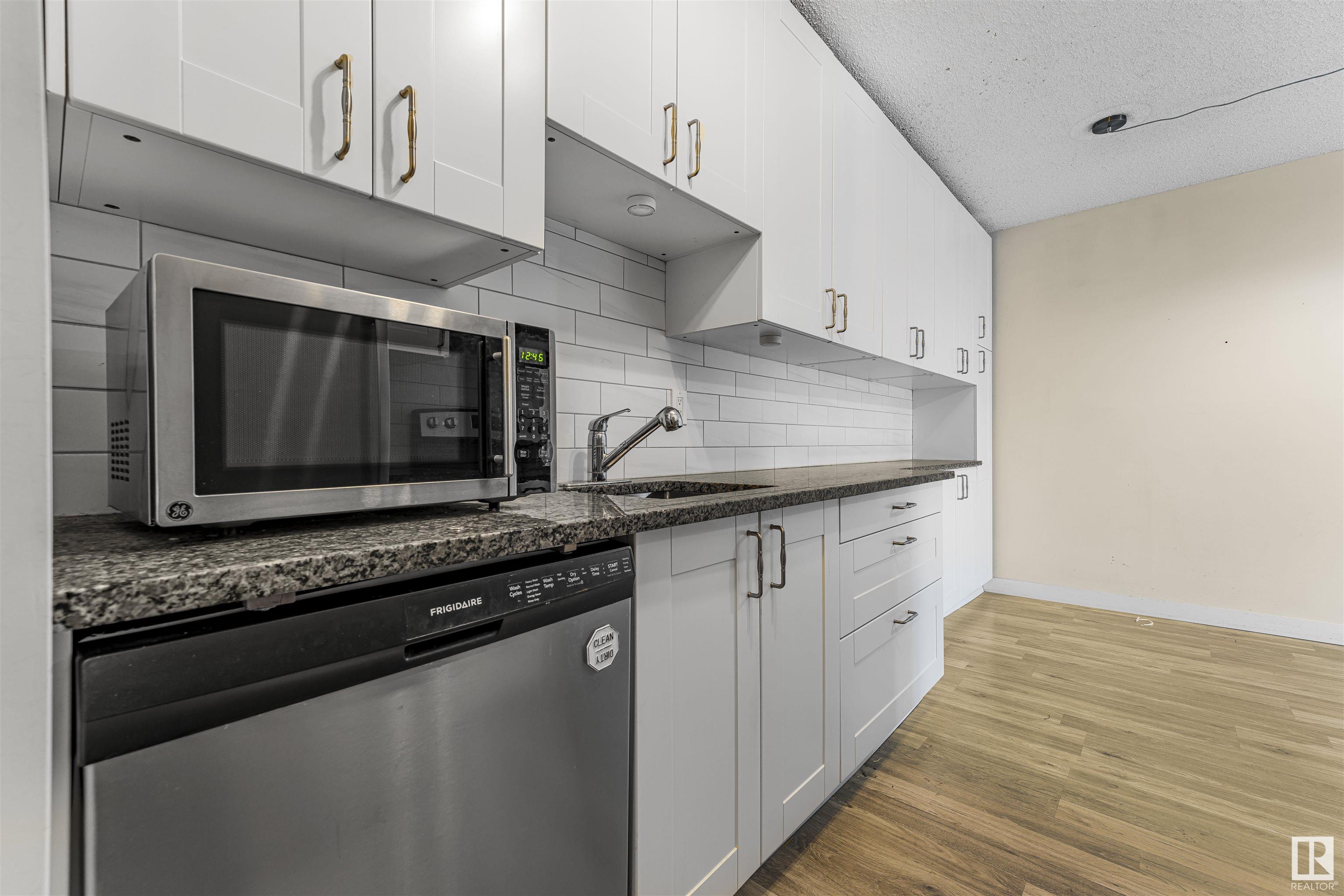      #306 10250 116 ST NW , Edmonton,  ,T5K 1W4 ;  Listing Number: MLS E4418717