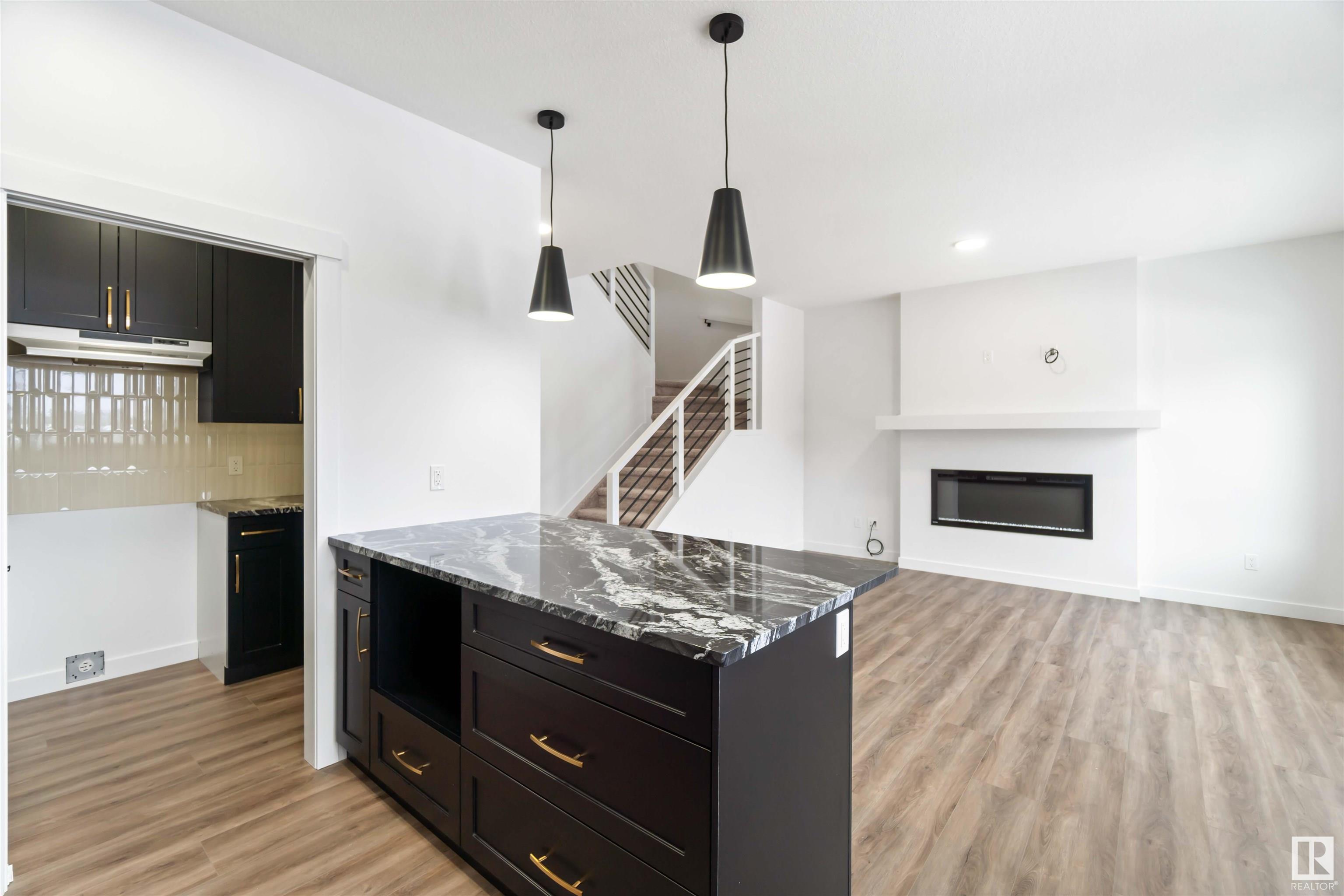      1519 26 ST NW , Edmonton,  ,T6T 2T7 ;  Listing Number: MLS E4418720