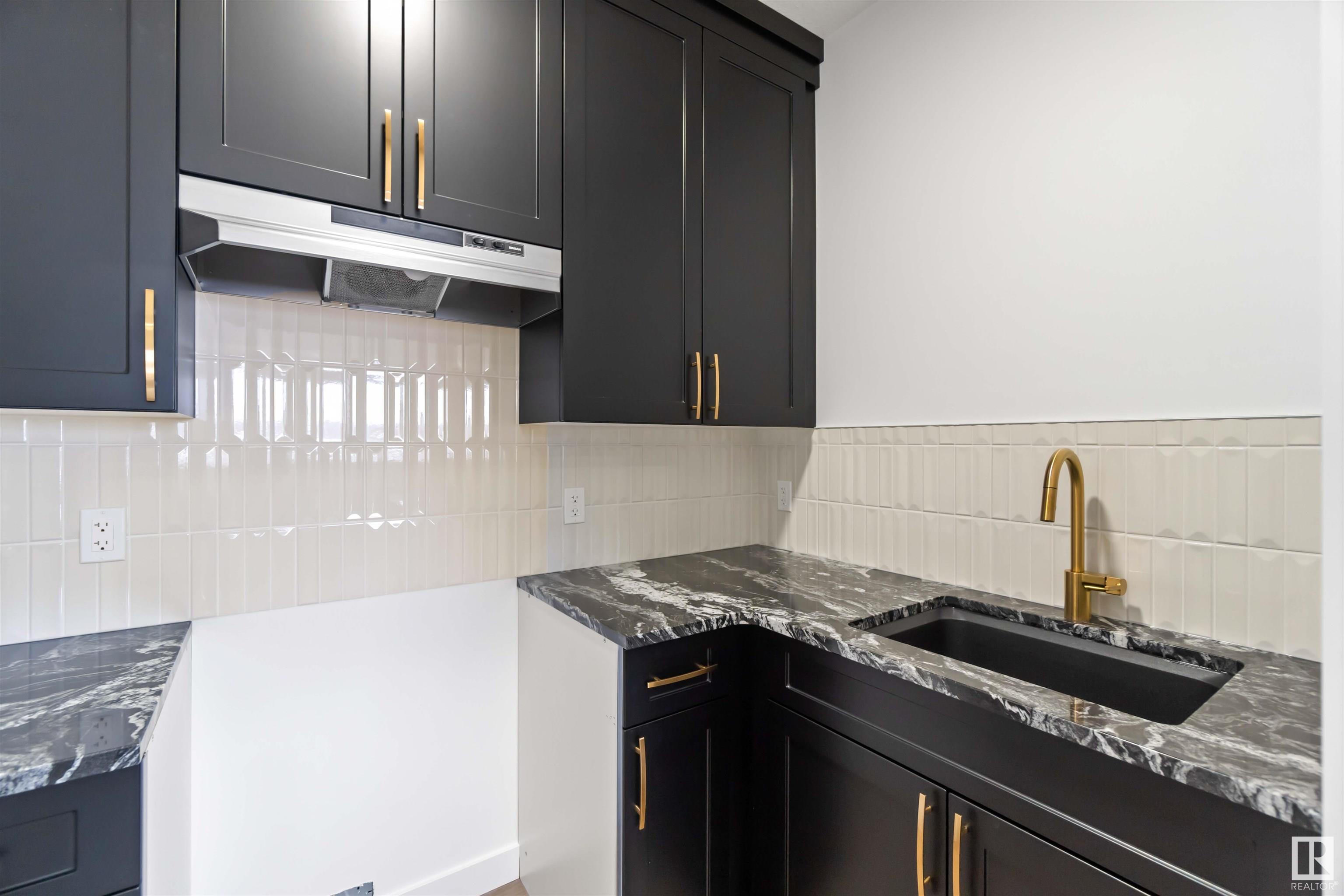      1519 26 ST NW , Edmonton,  ,T6T 2T7 ;  Listing Number: MLS E4418720