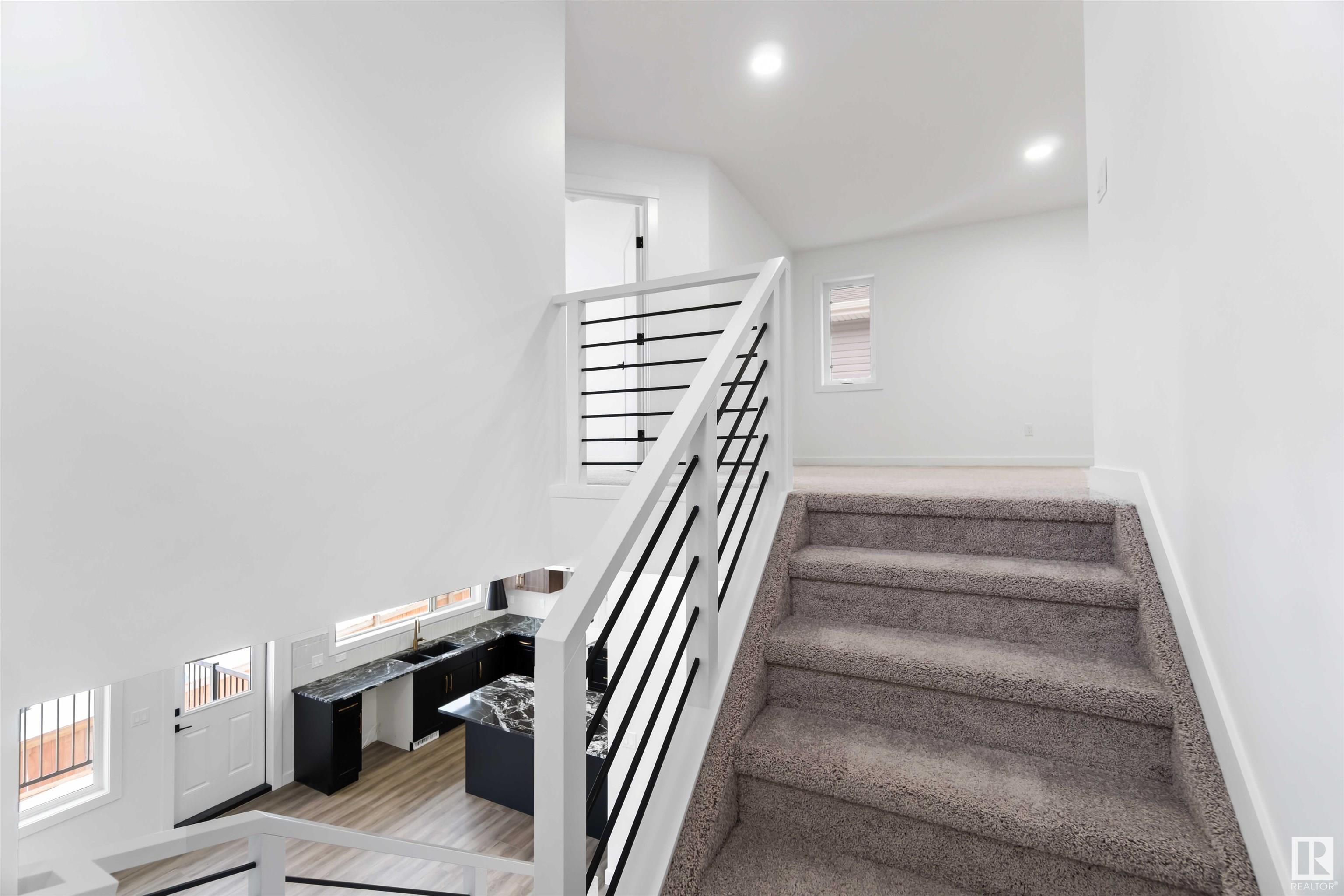      1519 26 ST NW , Edmonton,  ,T6T 2T7 ;  Listing Number: MLS E4418720