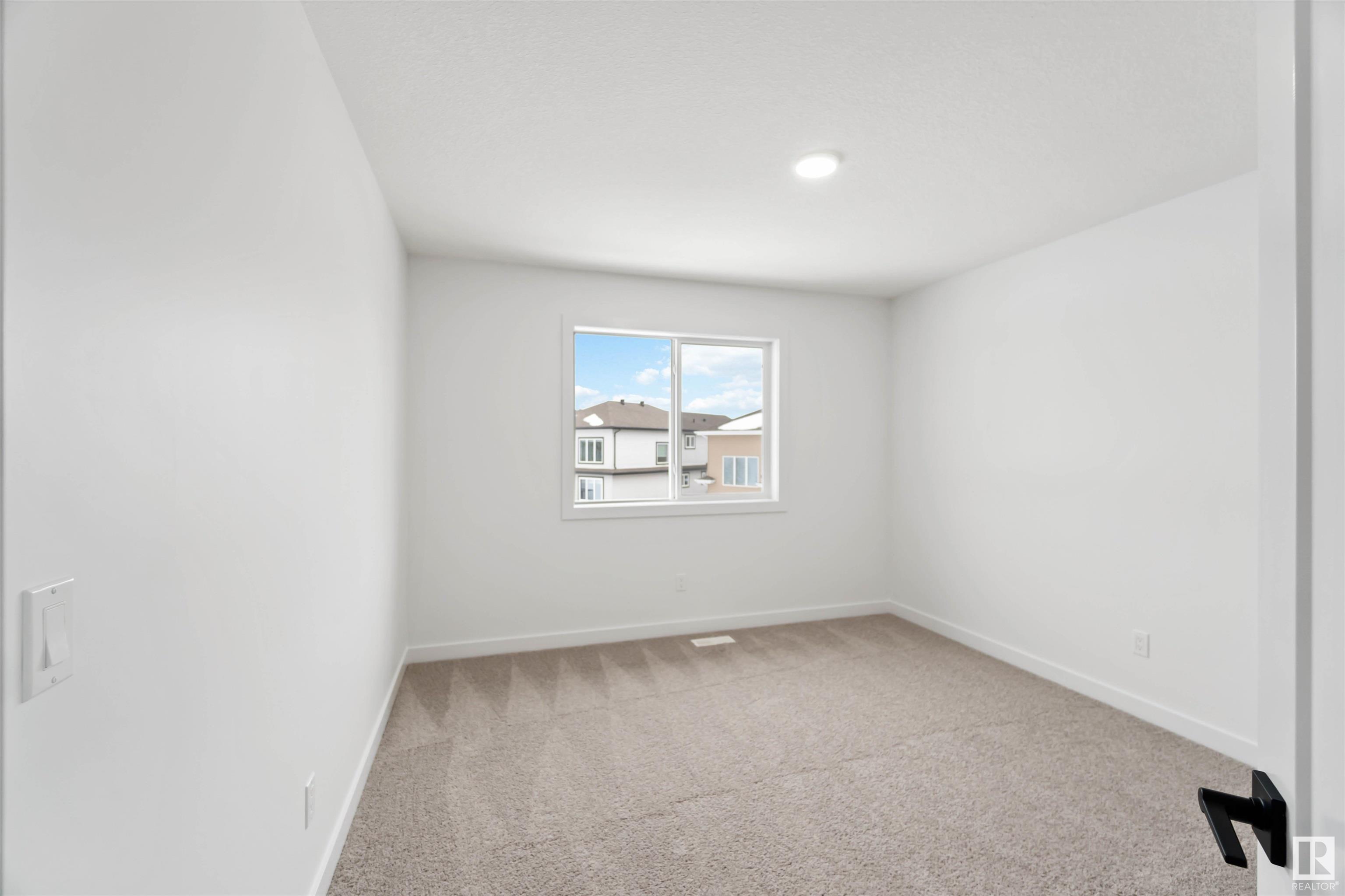      1519 26 ST NW , Edmonton,  ,T6T 2T7 ;  Listing Number: MLS E4418720