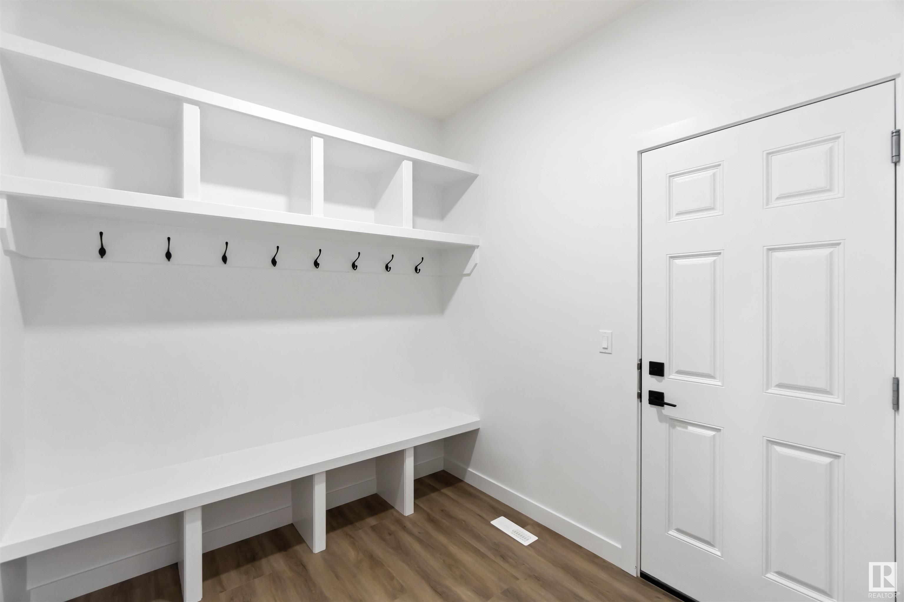      1519 26 ST NW , Edmonton,  ,T6T 2T7 ;  Listing Number: MLS E4418720
