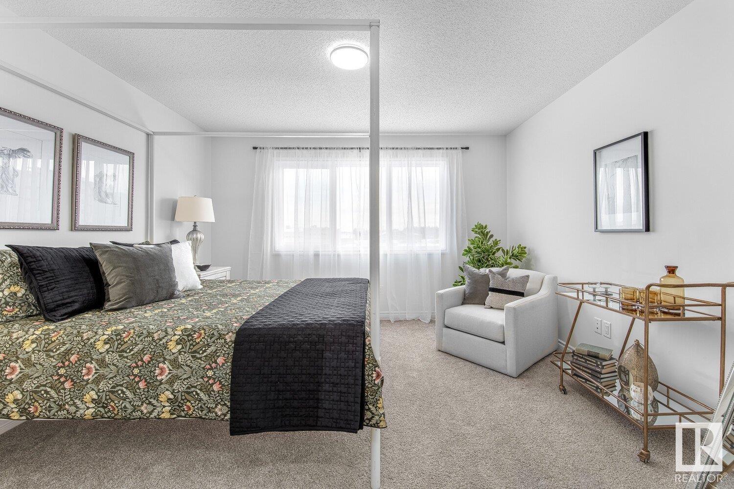      9375 221 ST NW , Edmonton,  ,T5T 6E7 ;  Listing Number: MLS E4418722