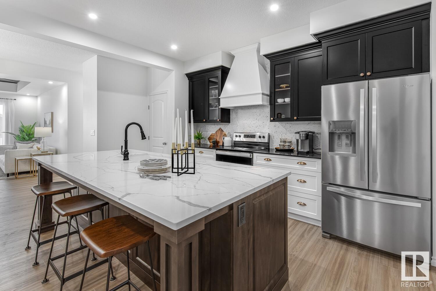      9375 221 ST NW , Edmonton,  ,T5T 6E7 ;  Listing Number: MLS E4418722