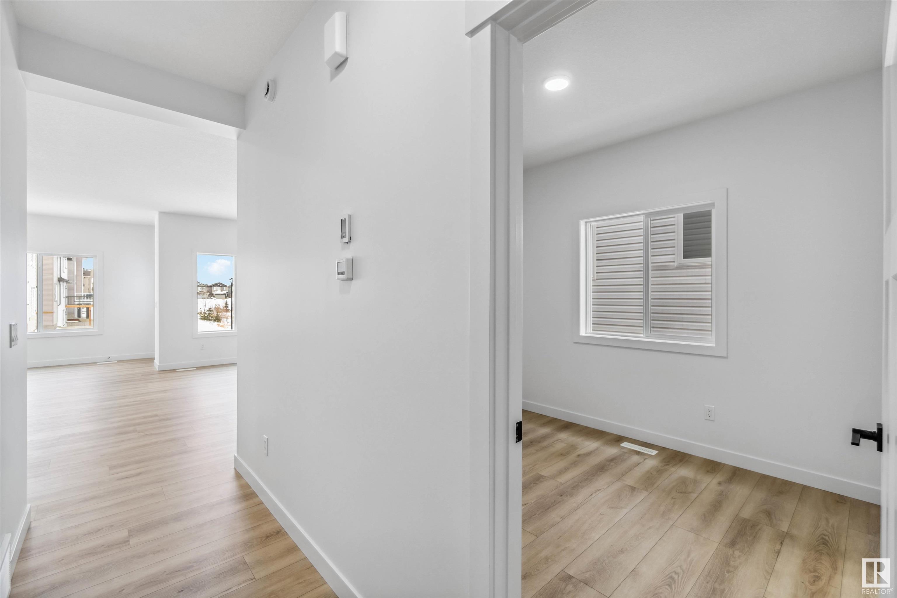      2622 15A AV NW , Edmonton,  ,T6T 2T7 ;  Listing Number: MLS E4418723