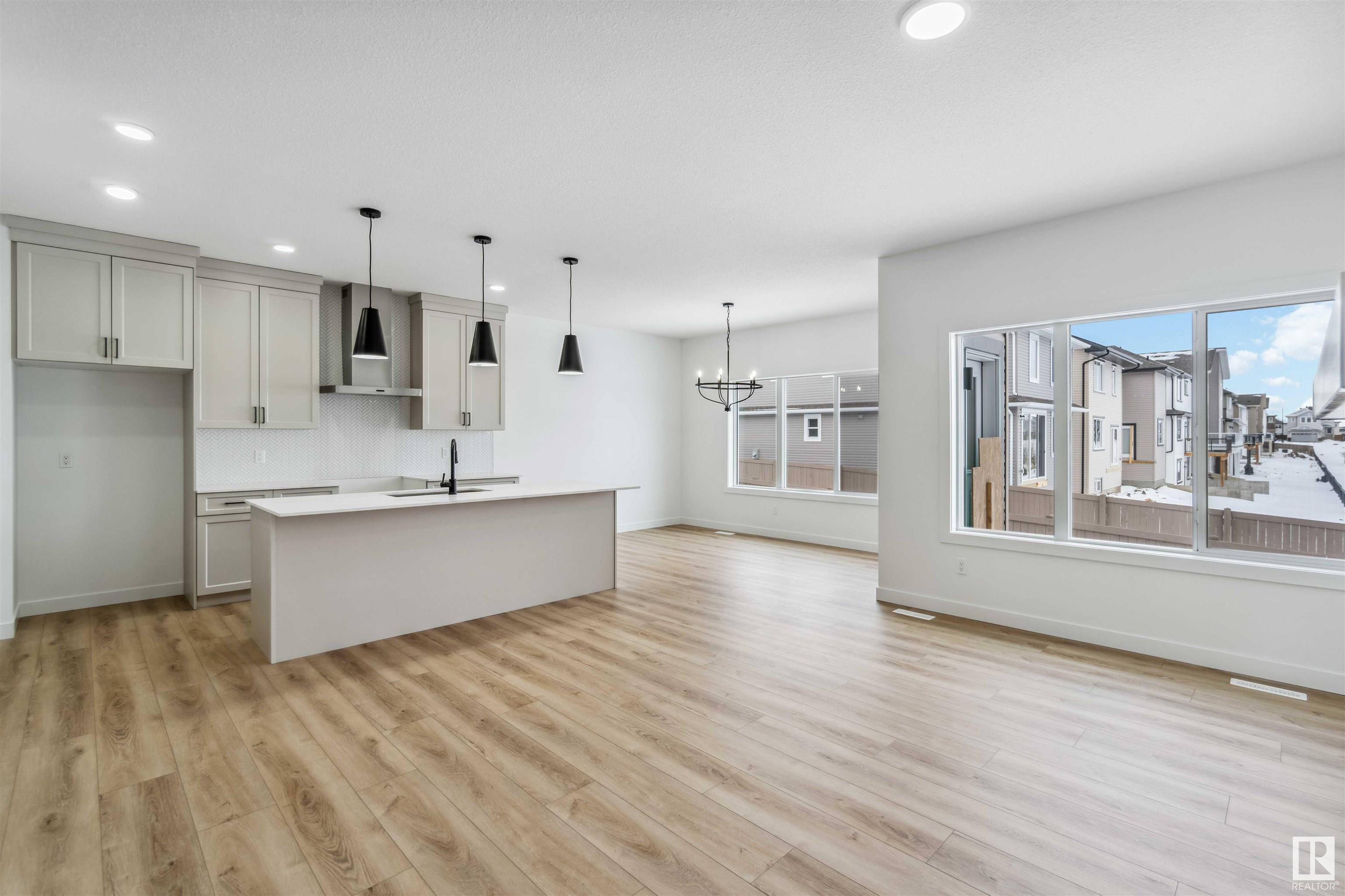      2622 15A AV NW , Edmonton,  ,T6T 2T7 ;  Listing Number: MLS E4418723