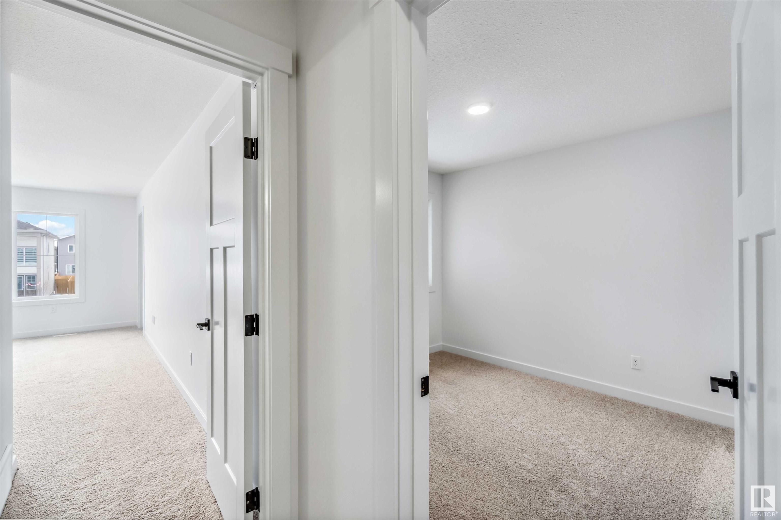      2622 15A AV NW , Edmonton,  ,T6T 2T7 ;  Listing Number: MLS E4418723