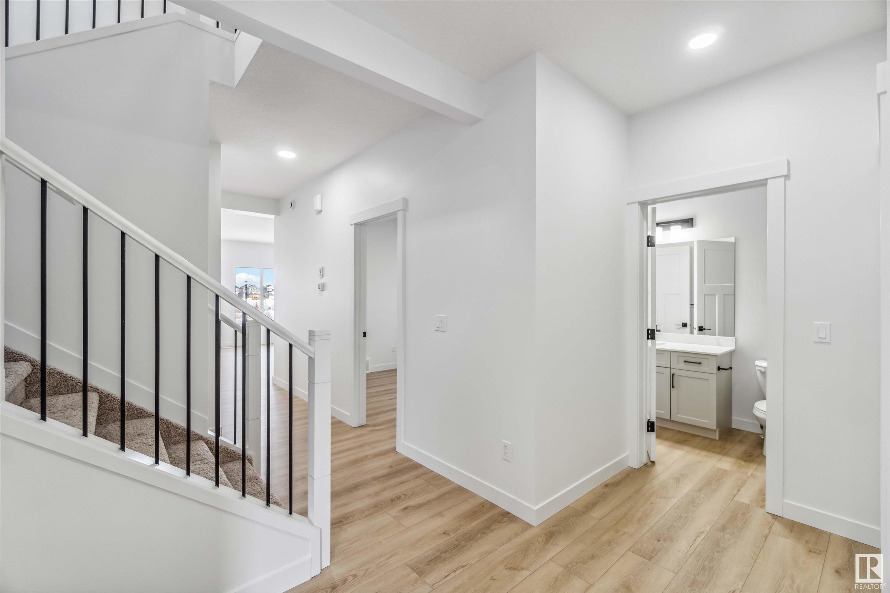      2622 15A AV NW , Edmonton,  ,T6T 2T7 ;  Listing Number: MLS E4418723