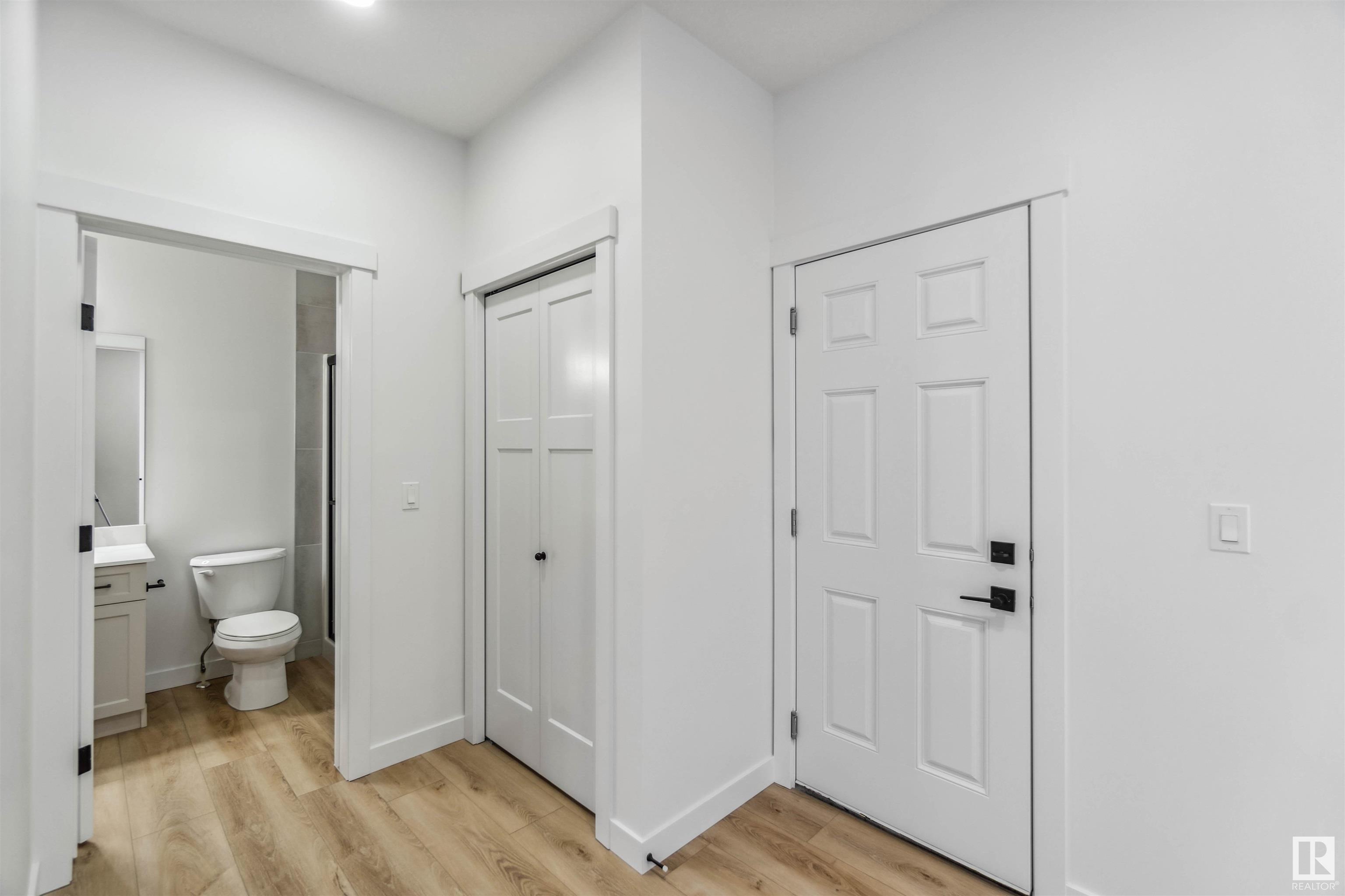      2622 15A AV NW , Edmonton,  ,T6T 2T7 ;  Listing Number: MLS E4418723