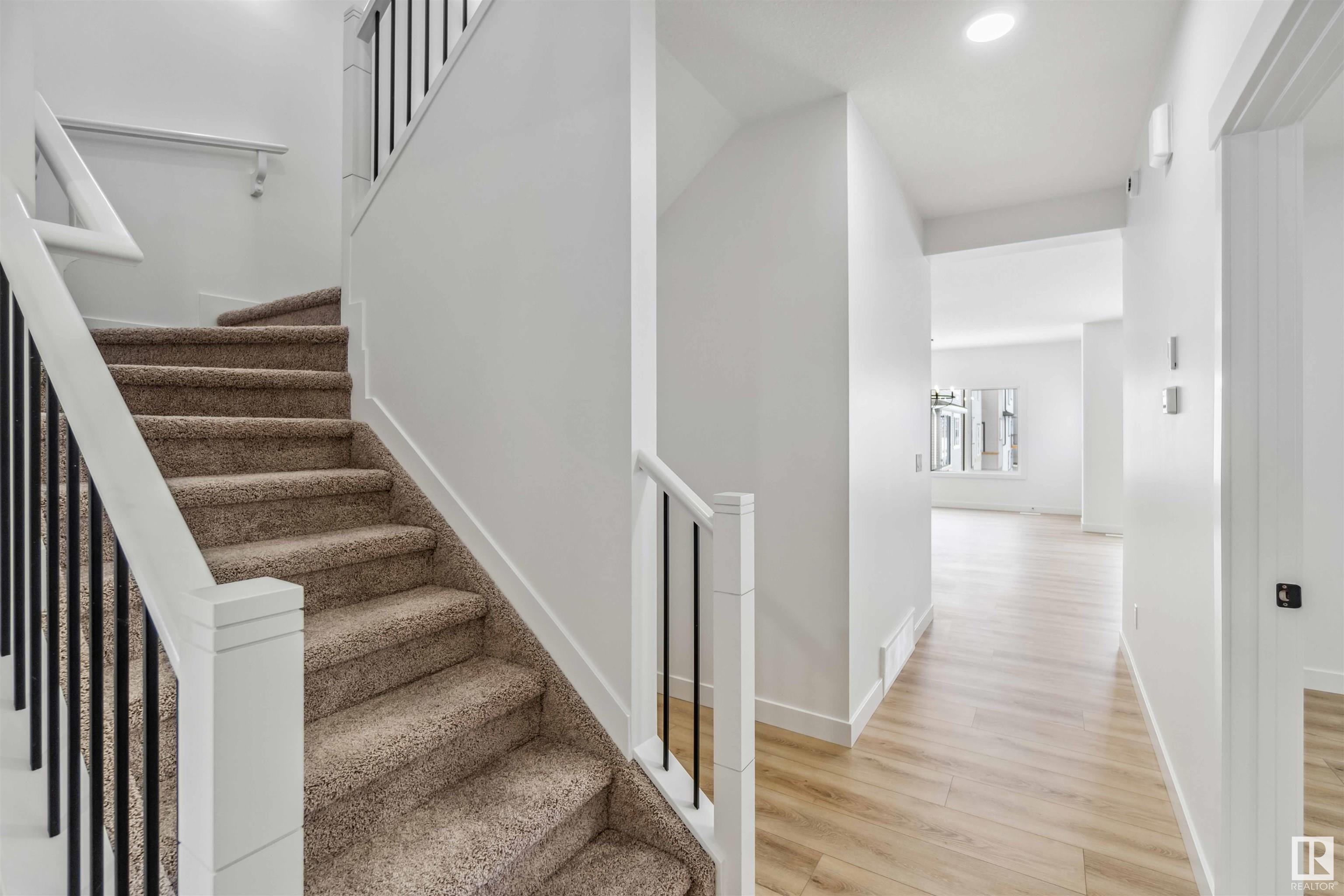      2622 15A AV NW , Edmonton,  ,T6T 2T7 ;  Listing Number: MLS E4418723