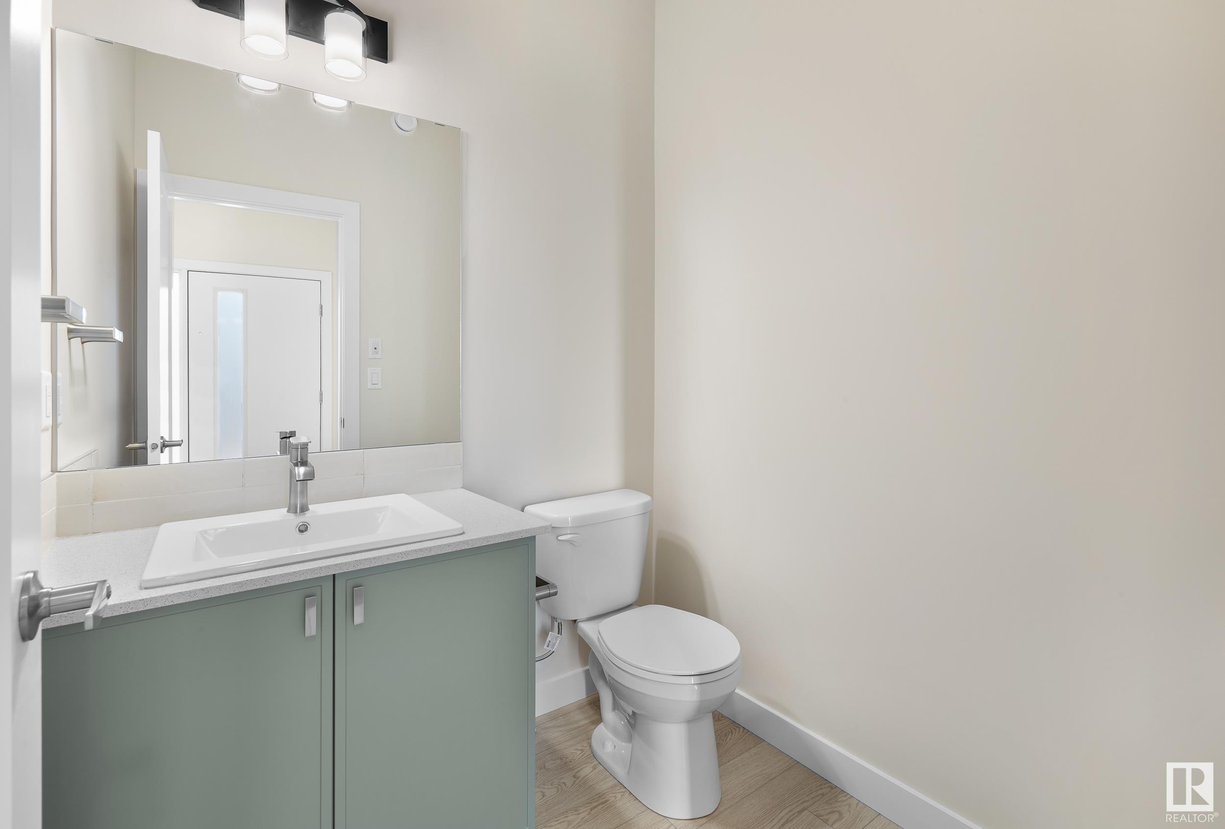      9379 221 ST NW , Edmonton,  ,T5T 6E7 ;  Listing Number: MLS E4418724