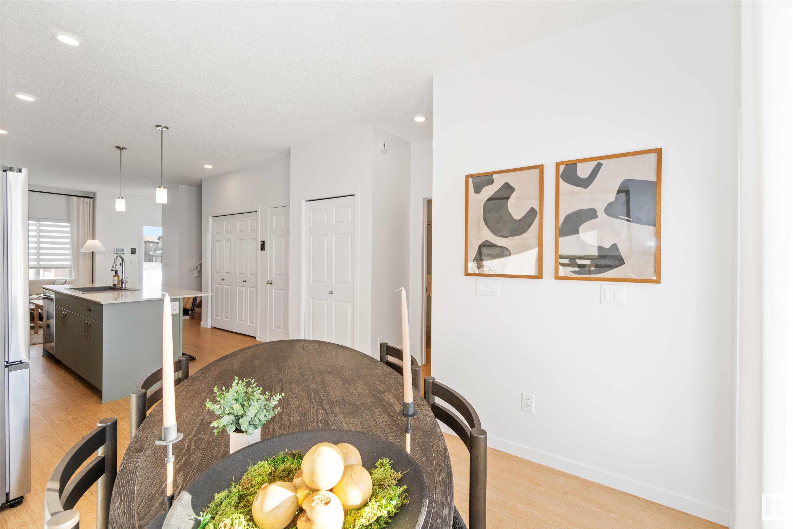      849 Cy Becker DR NW , Edmonton,  ,T5Y 3P6 ;  Listing Number: MLS E4418725