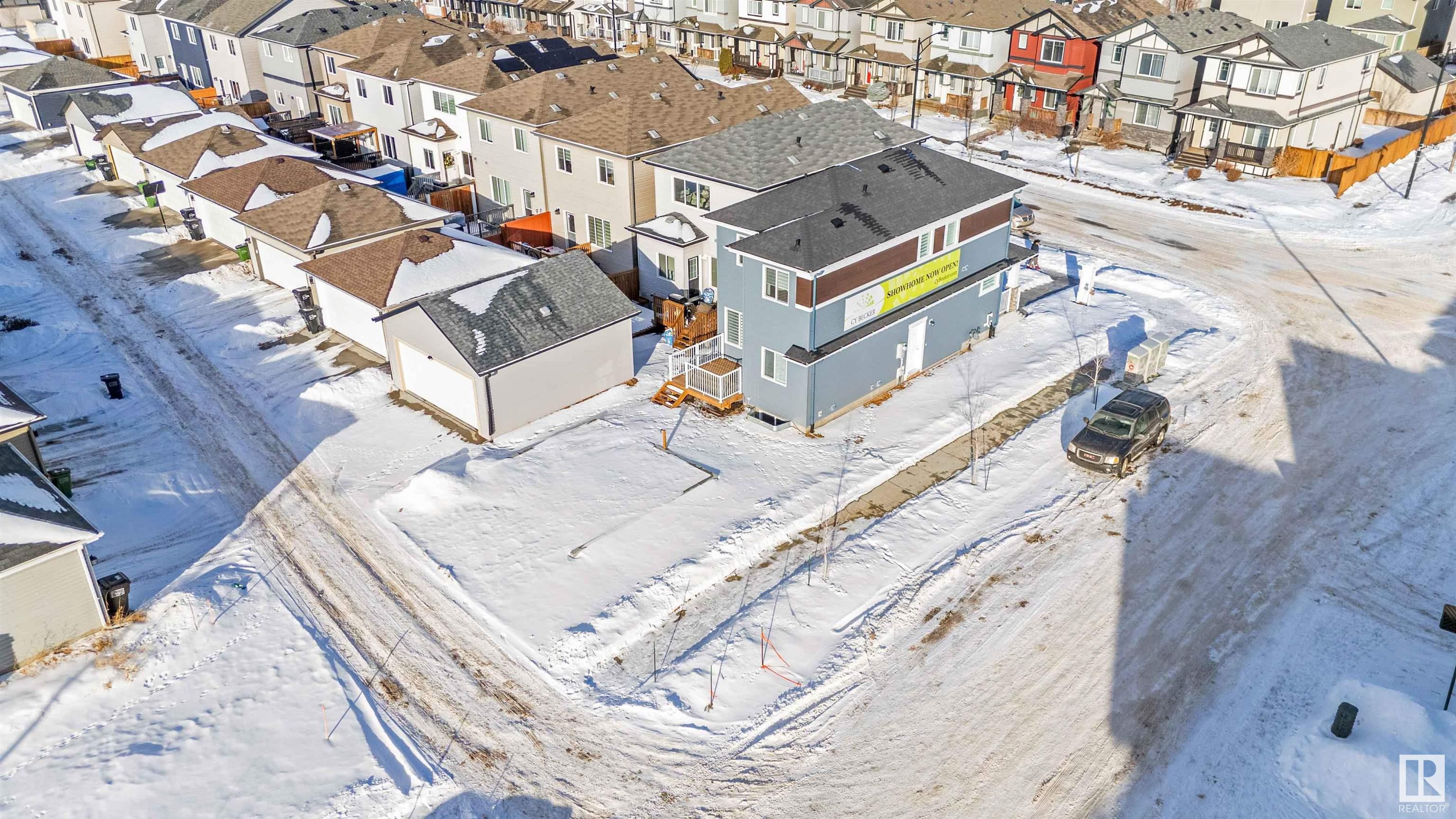      849 Cy Becker DR NW , Edmonton,  ,T5Y 3P6 ;  Listing Number: MLS E4418725