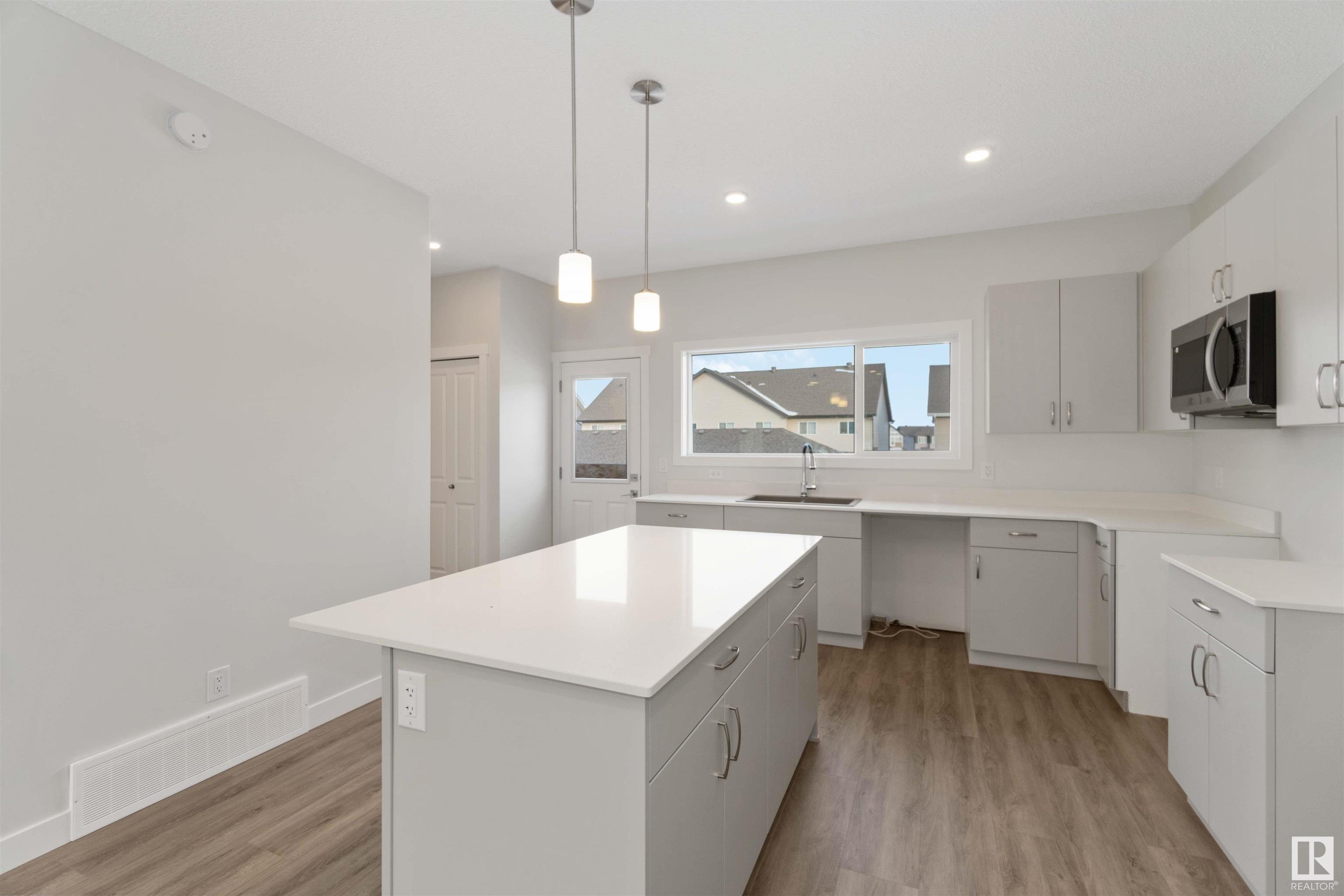      169 Sunland WY , Sherwood Park,  ,T8H 2Y6 ;  Listing Number: MLS E4418727
