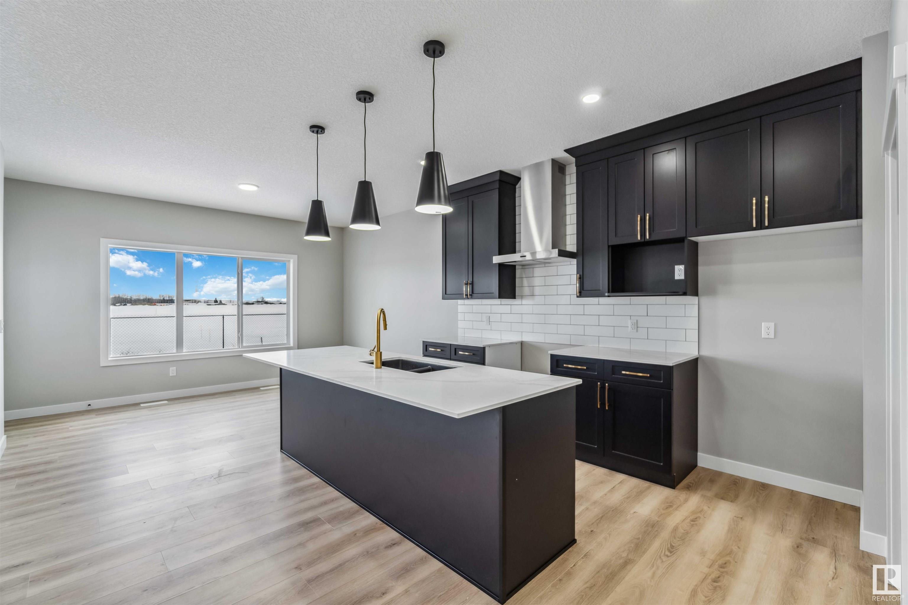      1659 12 ST NW , Edmonton,  ,T6T 2V1 ;  Listing Number: MLS E4418728