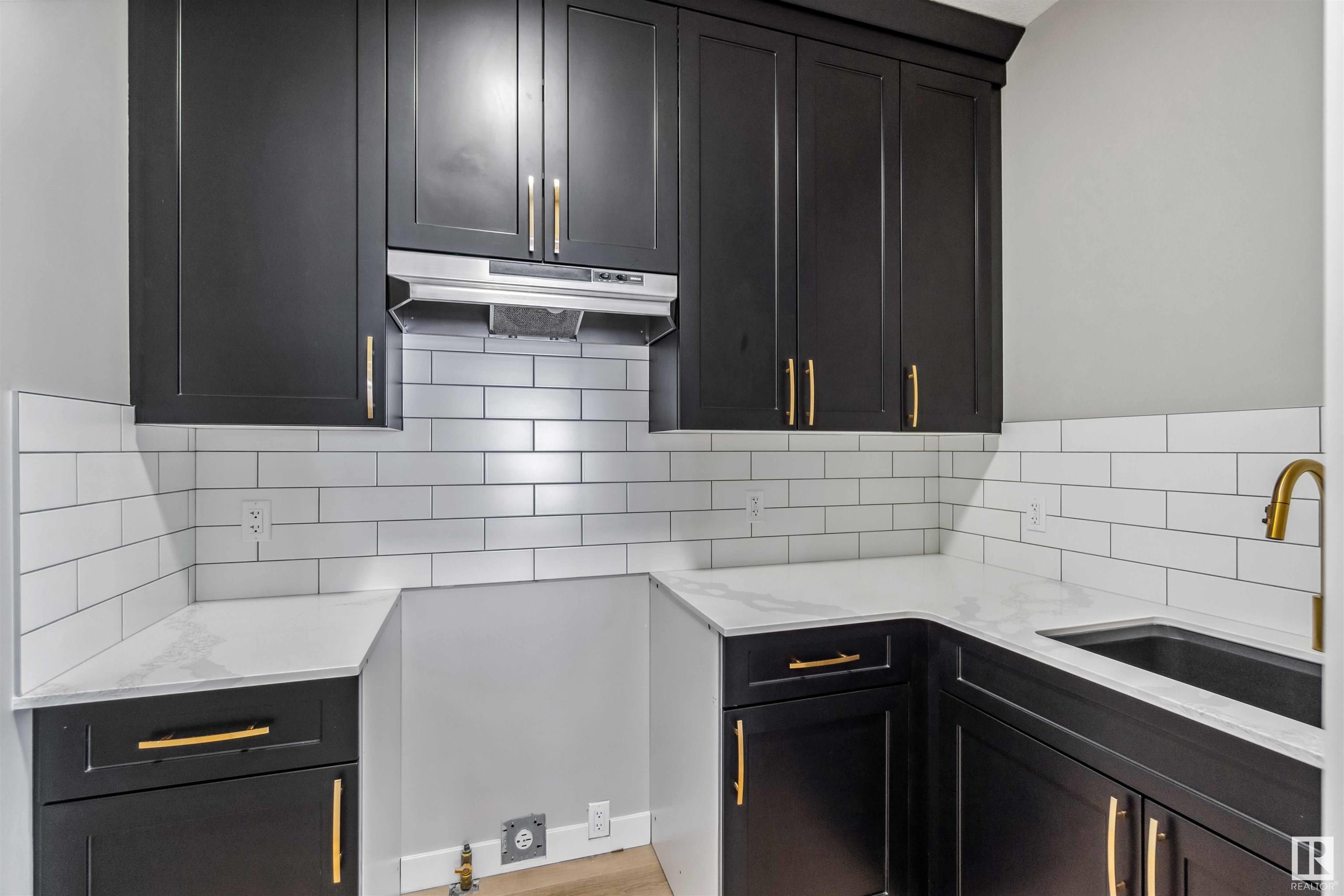      1659 12 ST NW , Edmonton,  ,T6T 2V1 ;  Listing Number: MLS E4418728