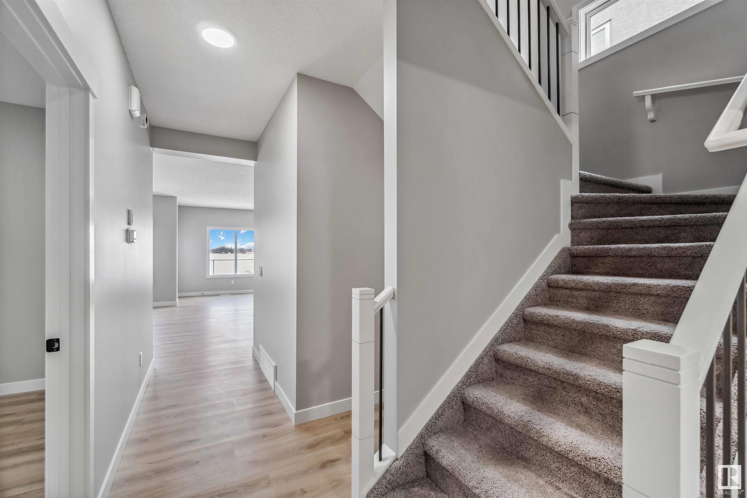      1659 12 ST NW , Edmonton,  ,T6T 2V1 ;  Listing Number: MLS E4418728