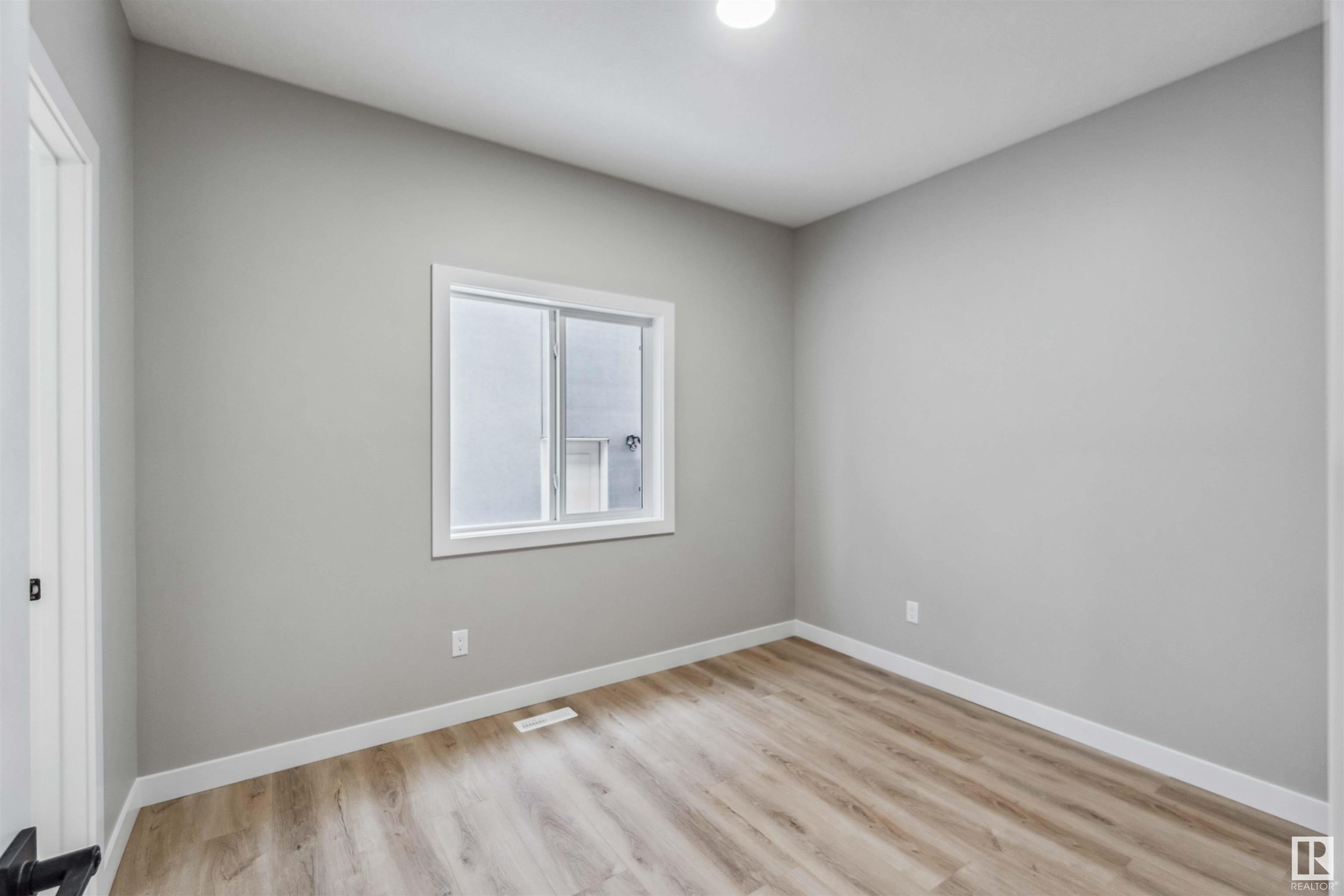      1659 12 ST NW , Edmonton,  ,T6T 2V1 ;  Listing Number: MLS E4418728