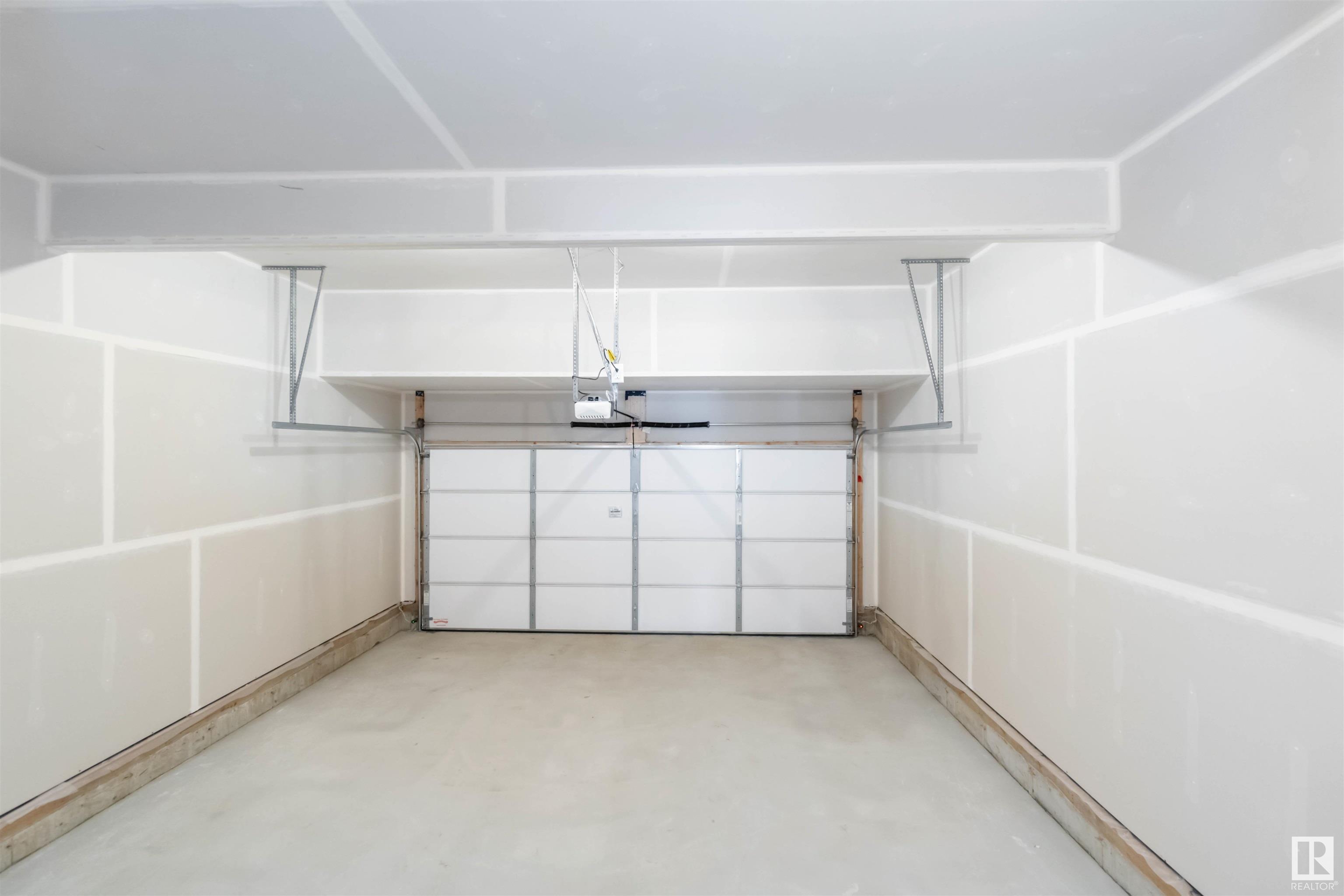      24 Meadowbrook WY , Spruce Grove,  ,T7X 0W2 ;  Listing Number: MLS E4418730