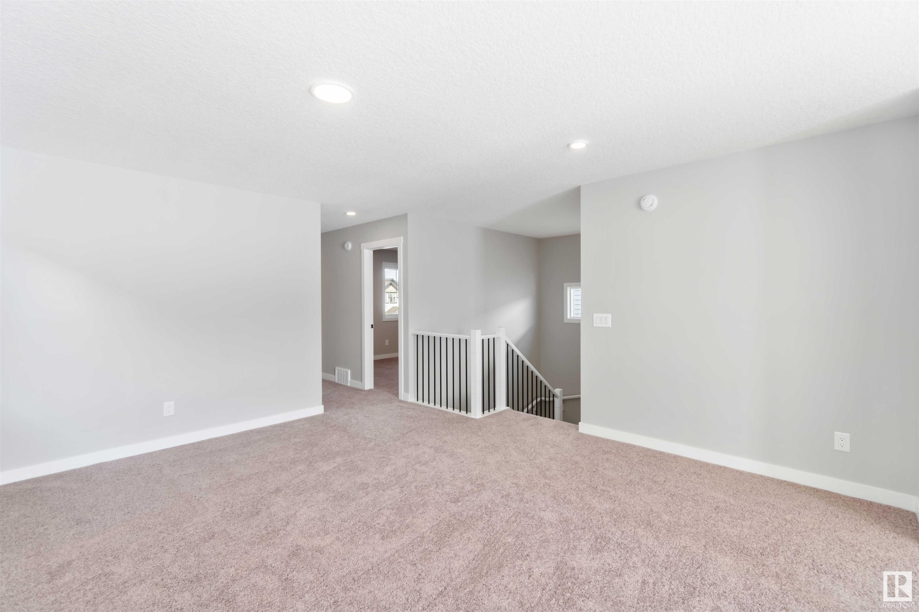      24 Meadowbrook WY , Spruce Grove,  ,T7X 0W2 ;  Listing Number: MLS E4418730