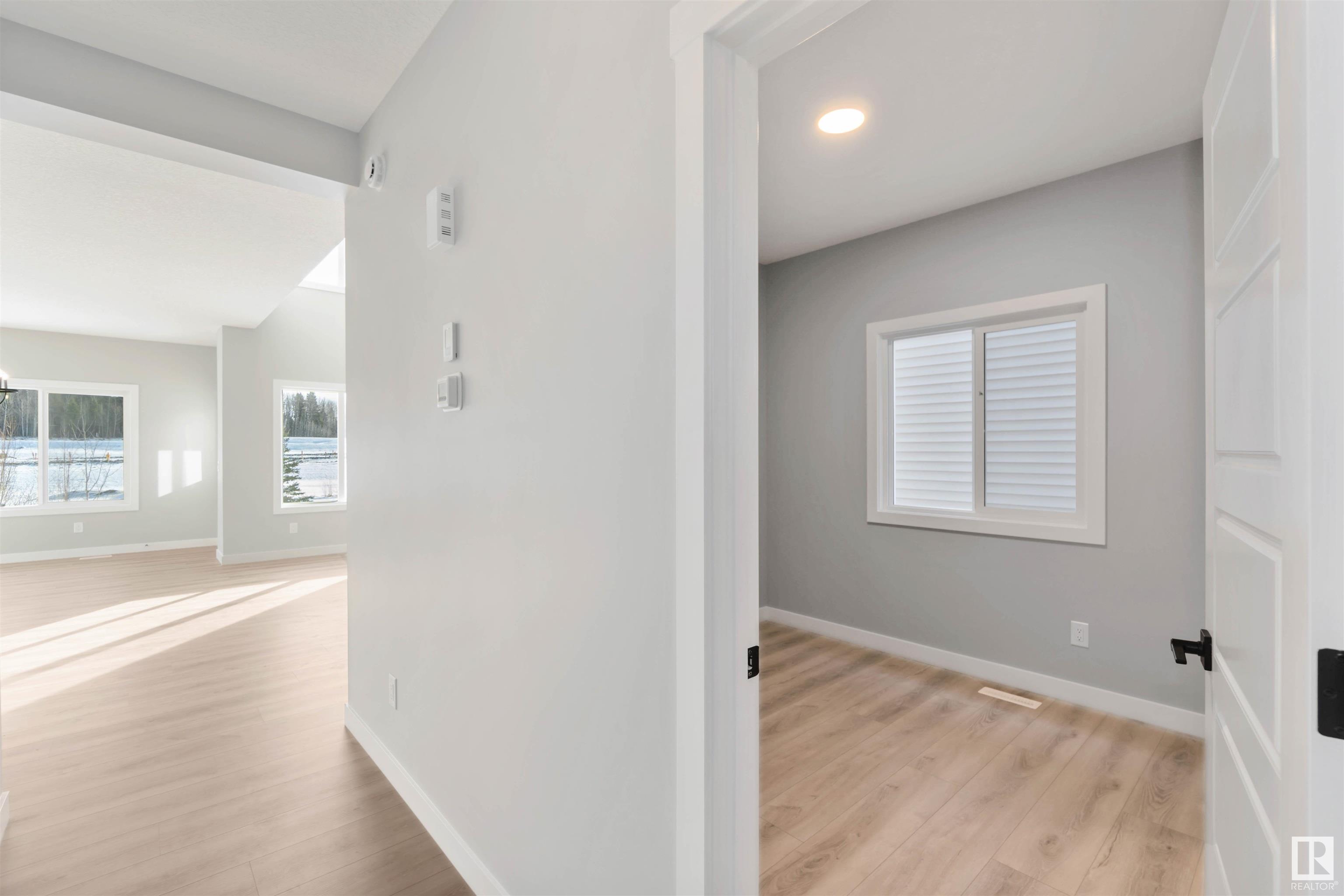      24 Meadowbrook WY , Spruce Grove,  ,T7X 0W2 ;  Listing Number: MLS E4418730