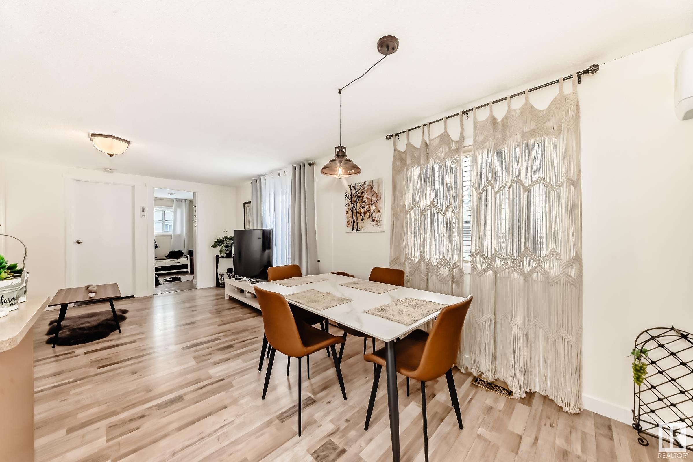      341 West Brook WY NW , Edmonton,  ,T5S 1T5 ;  Listing Number: MLS E4418737