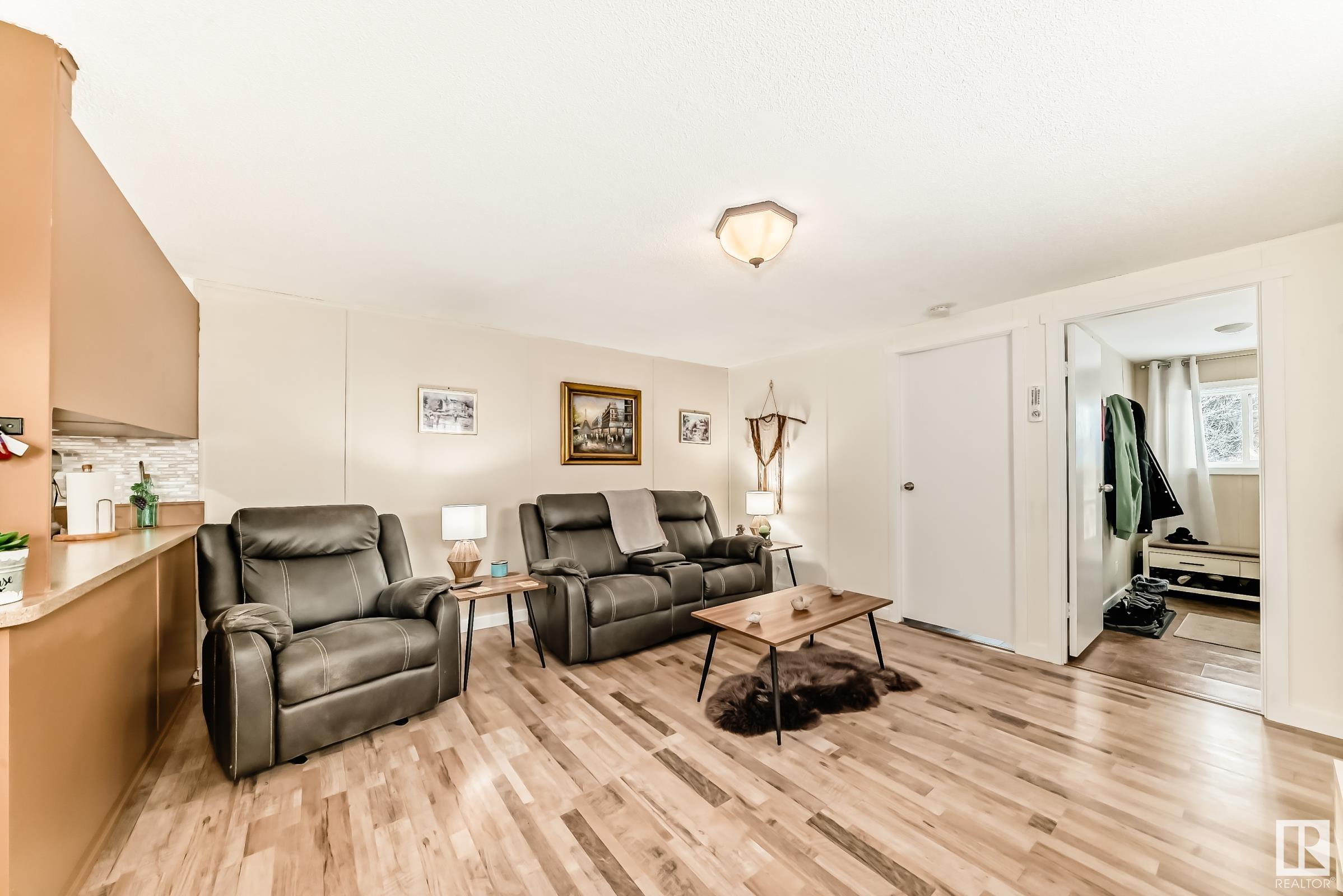      341 West Brook WY NW , Edmonton,  ,T5S 1T5 ;  Listing Number: MLS E4418737