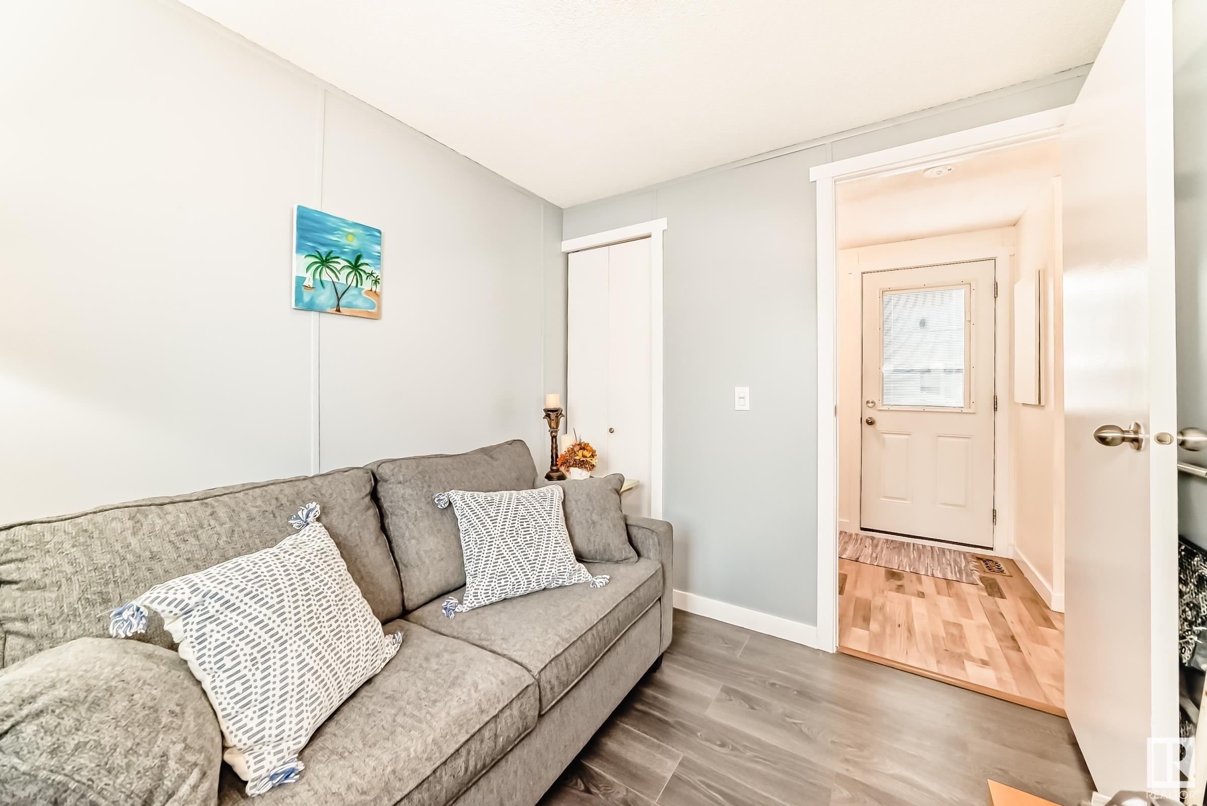      341 West Brook WY NW , Edmonton,  ,T5S 1T5 ;  Listing Number: MLS E4418737