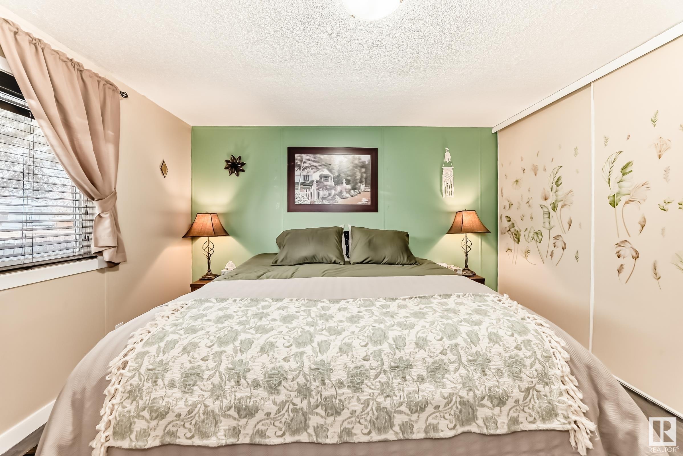      341 West Brook WY NW , Edmonton,  ,T5S 1T5 ;  Listing Number: MLS E4418737
