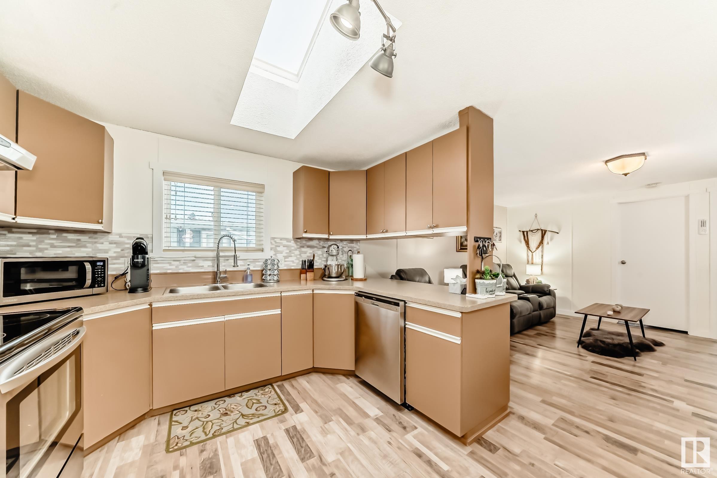      341 West Brook WY NW , Edmonton,  ,T5S 1T5 ;  Listing Number: MLS E4418737