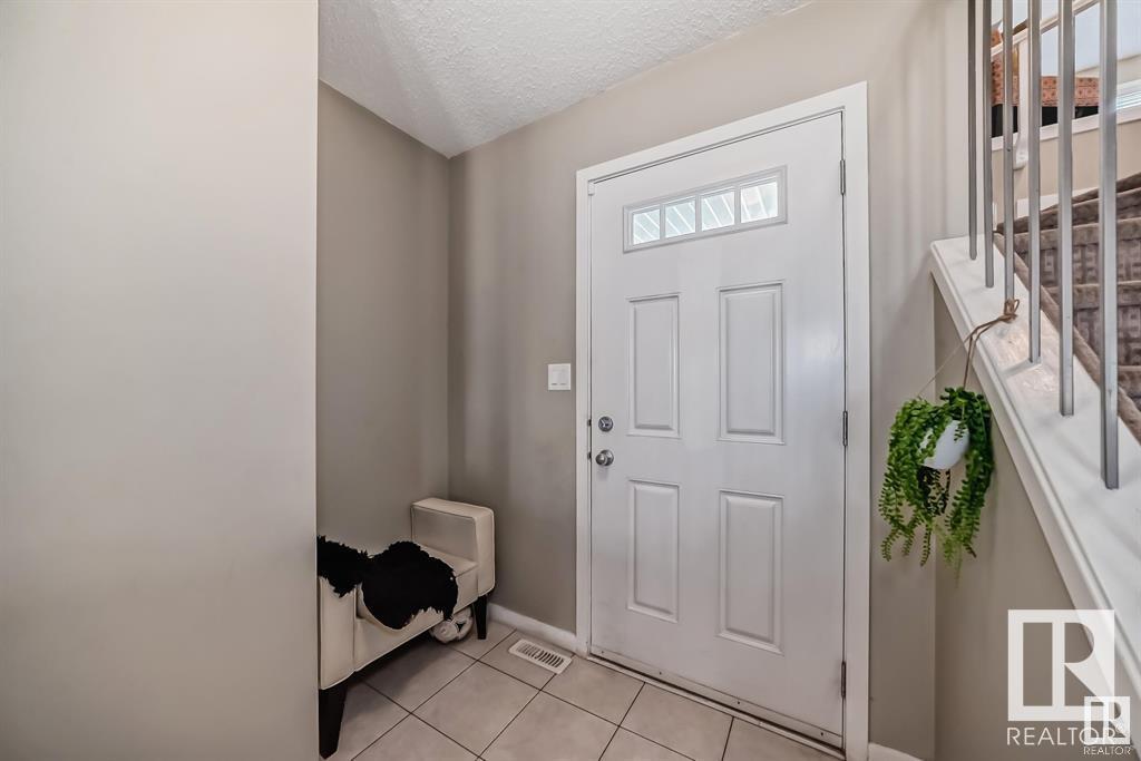      13827 143 AV NW , Edmonton,  ,T6V 0L7 ;  Listing Number: MLS E4418740
