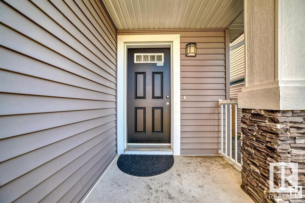      13827 143 AV NW , Edmonton,  ,T6V 0L7 ;  Listing Number: MLS E4418740