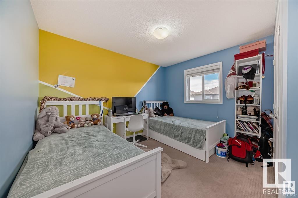      13827 143 AV NW , Edmonton,  ,T6V 0L7 ;  Listing Number: MLS E4418740