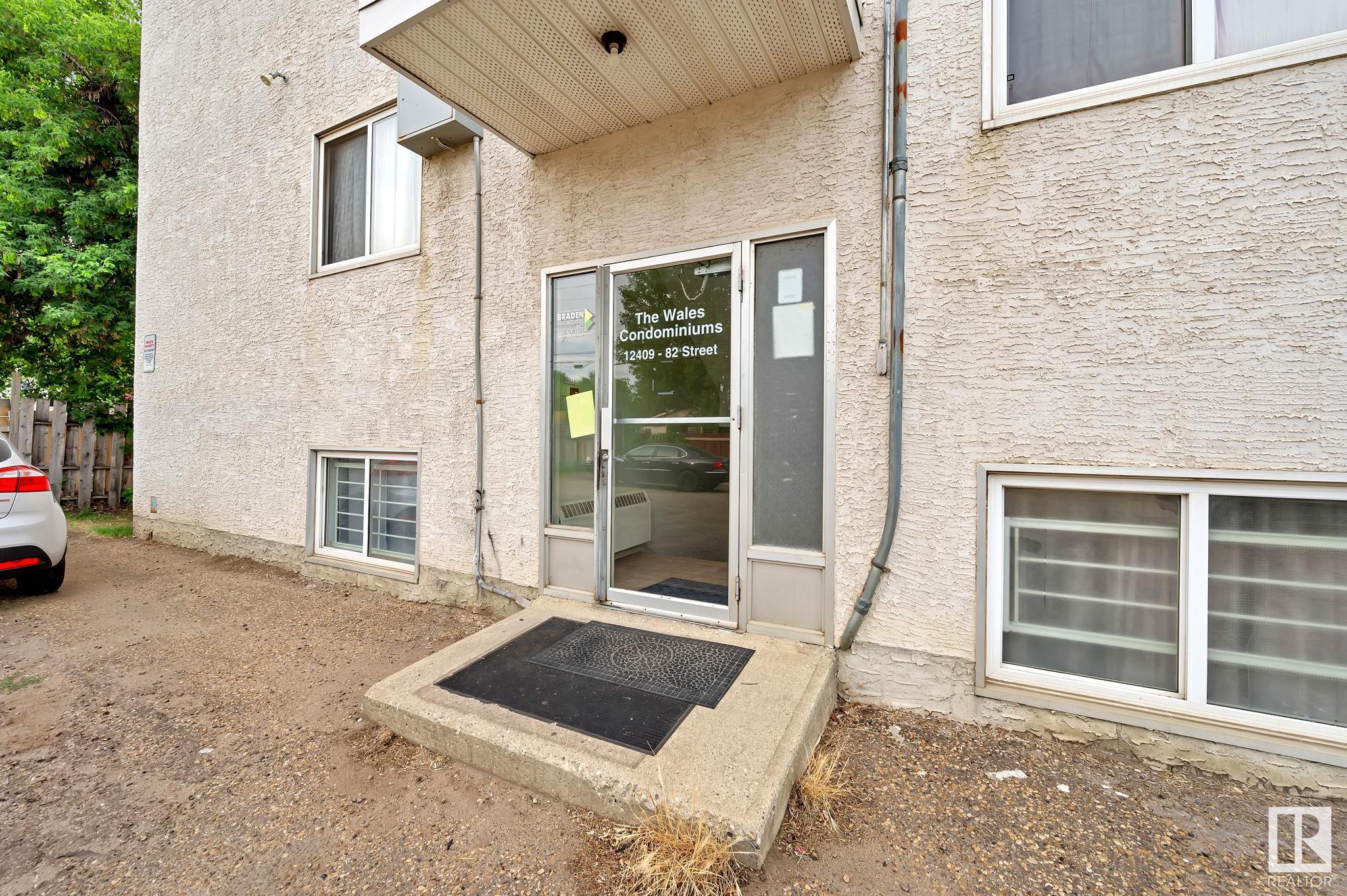      12409 82 ST NW , Edmonton,  ,T5B 2X5 ;  Listing Number: MLS E4418744