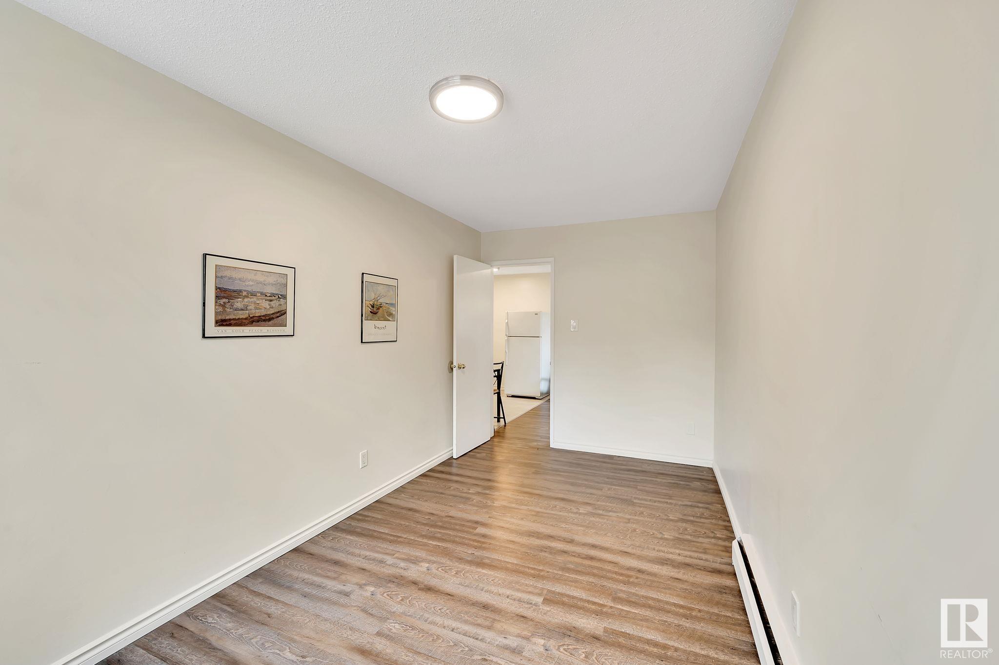      12409 82 ST NW , Edmonton,  ,T5B 2X5 ;  Listing Number: MLS E4418744