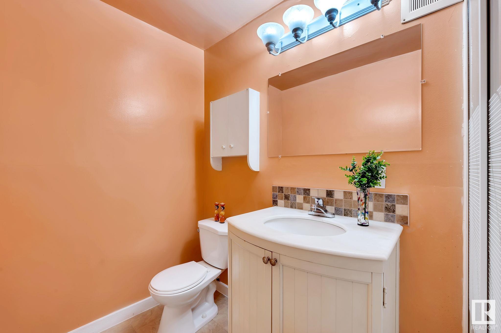      12409 82 ST NW , Edmonton,  ,T5B 2X5 ;  Listing Number: MLS E4418744