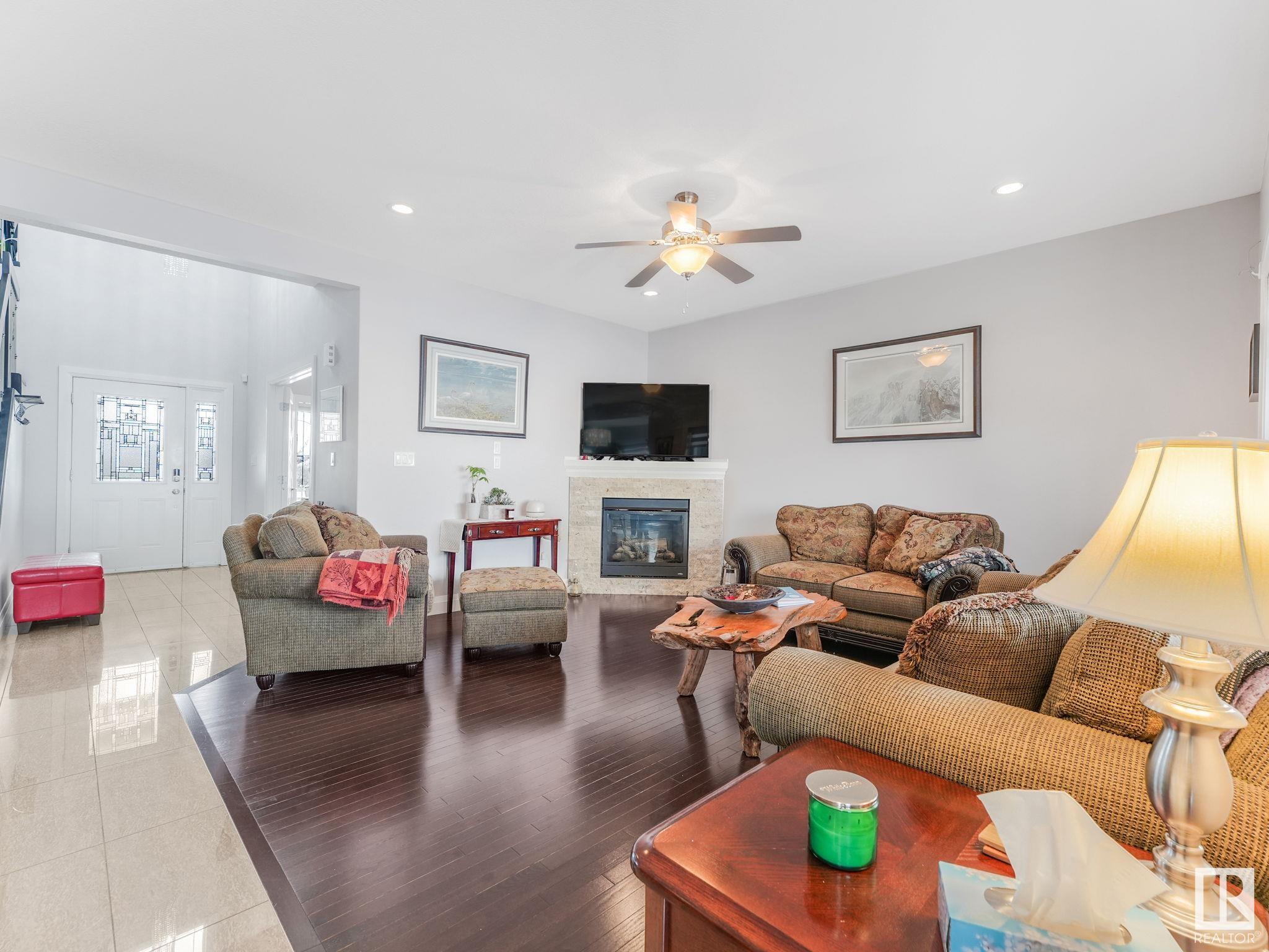     99 LAMPLIGHT DR , Spruce Grove,  ,T7X 0G8 ;  Listing Number: MLS E4418756